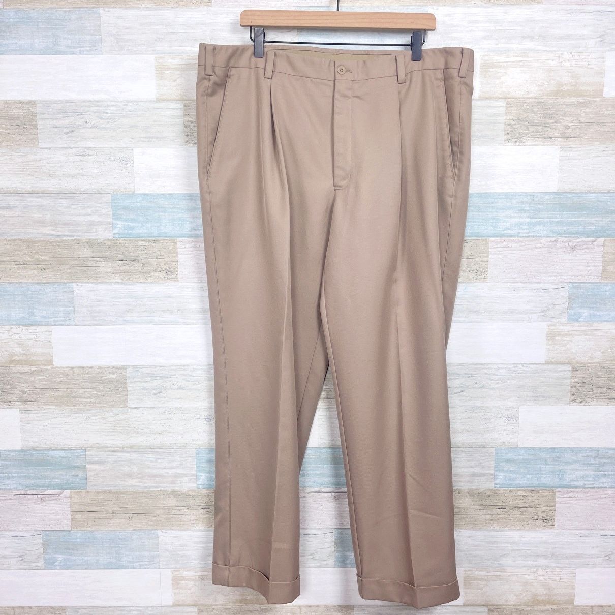 Nike NIKE GOLF Pleated Dri Fit Dress Pants Beige Twill Mens 40x30 Size US 40 / EU 56 - 1 Thumbnail