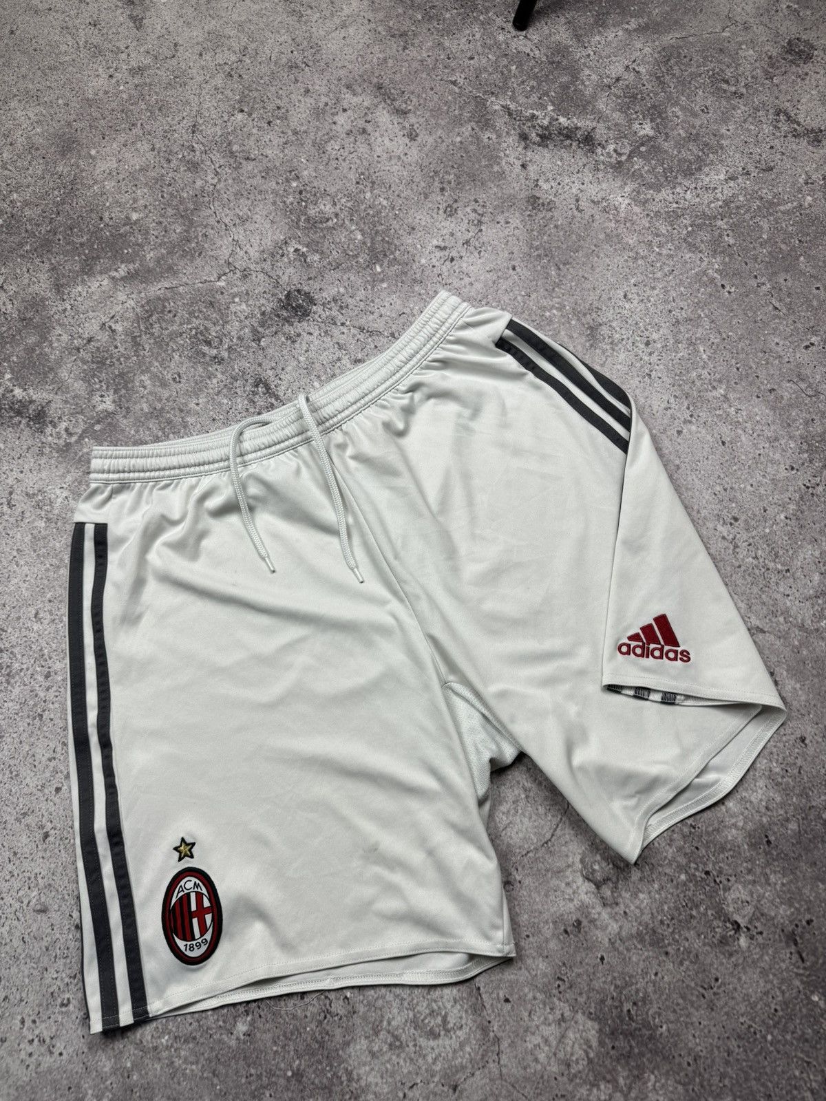Adidas Vintage Adidas Milan Y2K Soccer Jersey Football Shorts Size US 32 / EU 48 - 2 Thumbnail