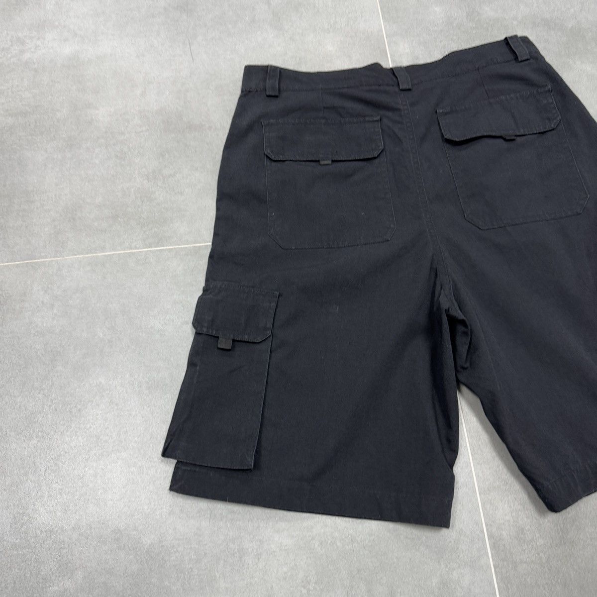 Fubu × Vintage Vintage Fubu Cargo Shorts Size L Size US 32 / EU 48 - 15 Thumbnail