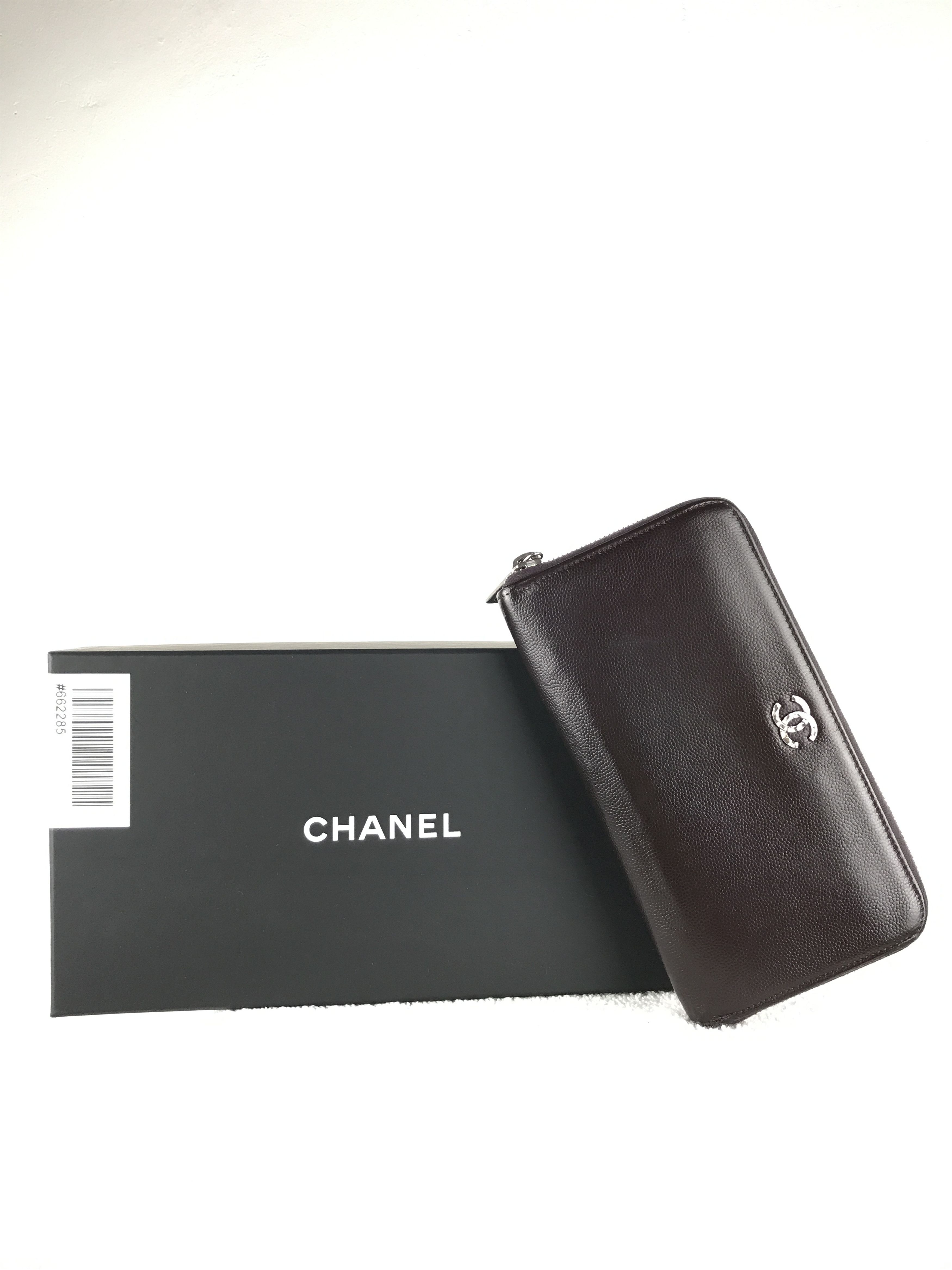 Chanel Vintage Chanel Zip Around Continental Wallet Purse With Box Size ONE SIZE - 1 Thumbnail