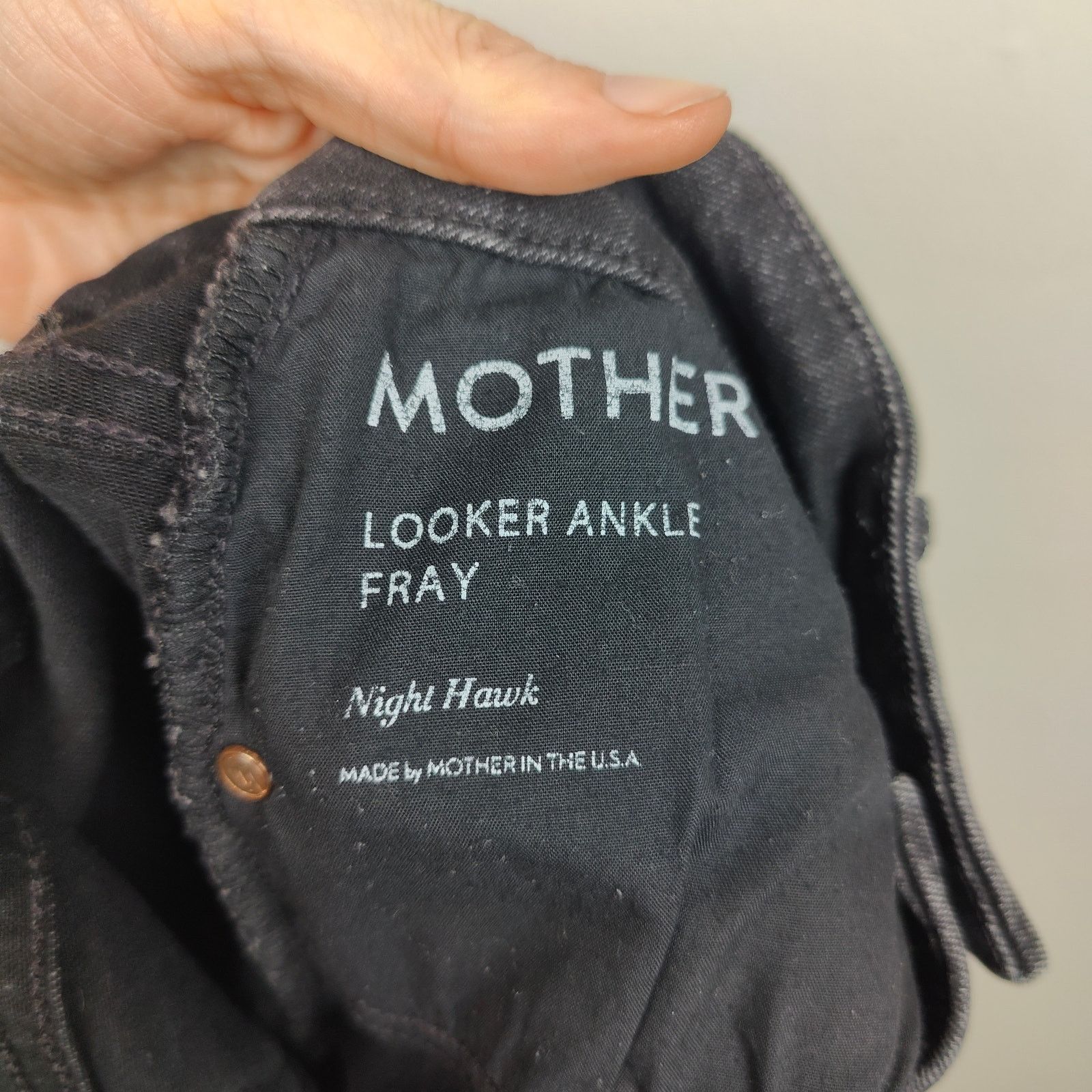 MOTHER Mother Denim Looker Ankle Fray Jeans Womens 28 Night Hawk Size 28" / US 6 / IT 42 - 8 Thumbnail