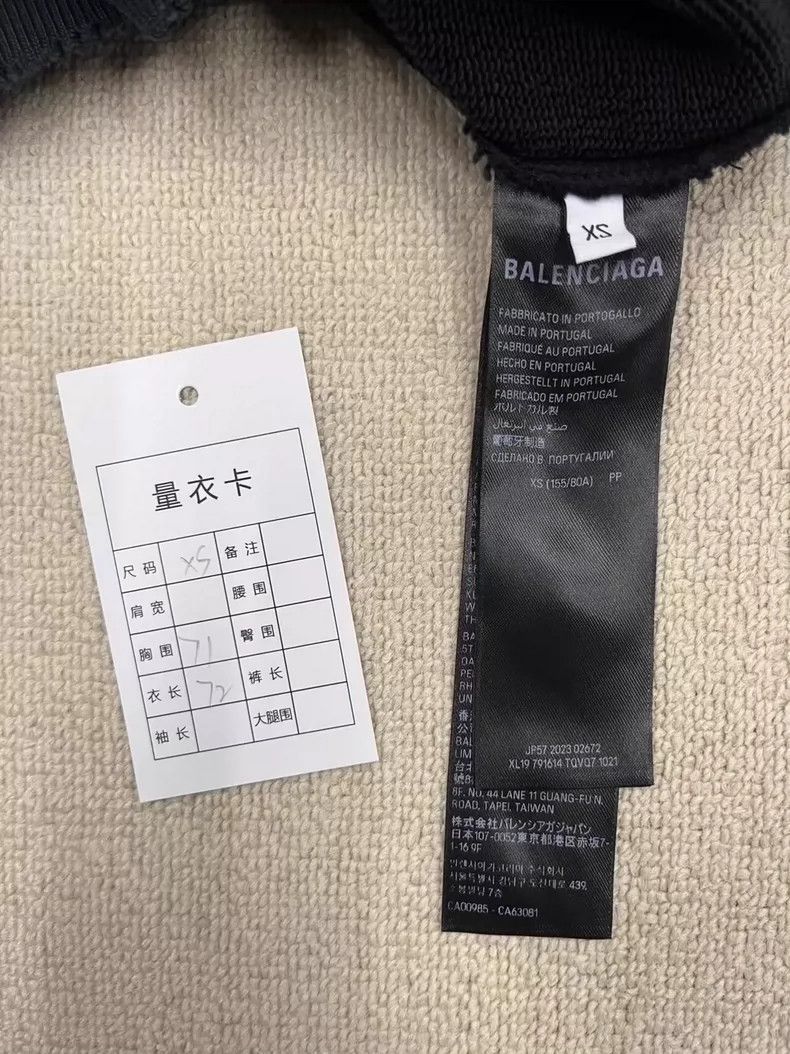 Balenciaga Balenciaga Tape 3 B 2-in-1 Patchwork Wash Break Long Sleev Size US XS / EU 42 / 0 - 6 Thumbnail