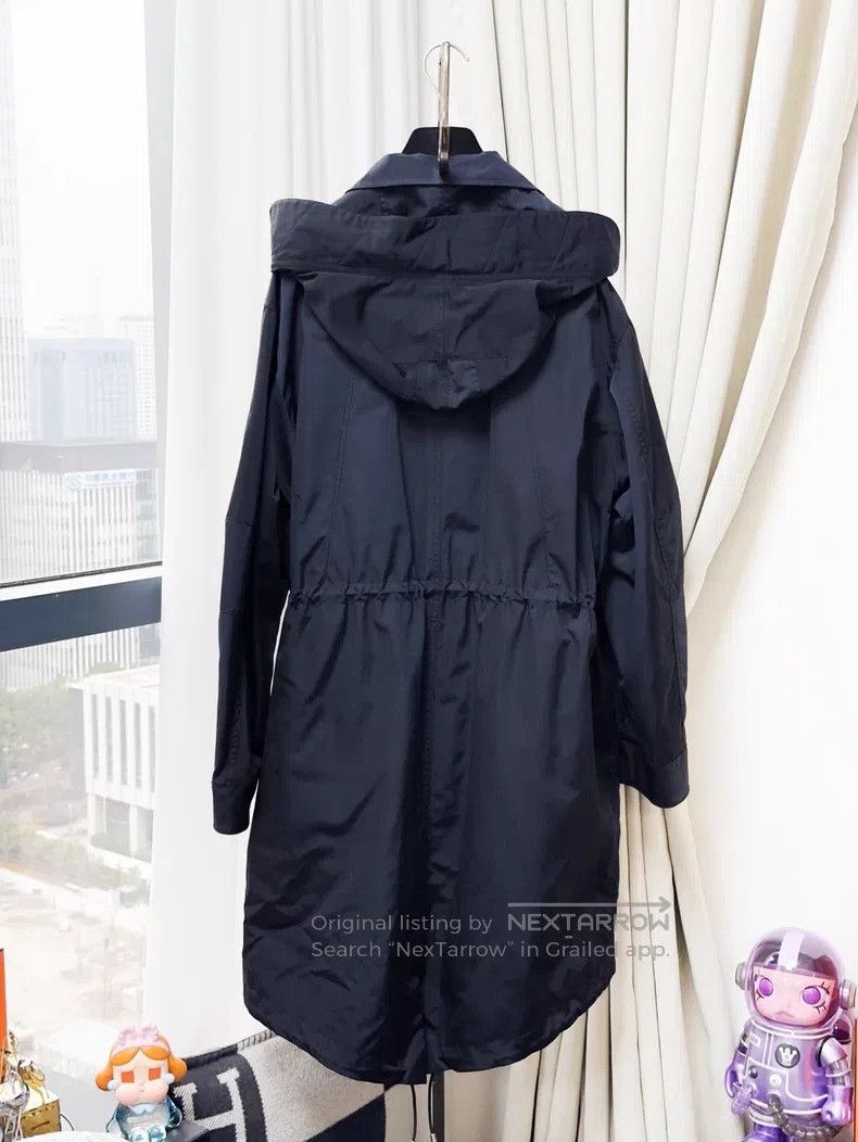 Dior Dior Dark blue hooded parka Size US S / EU 44-46 / 1 - 3 Thumbnail