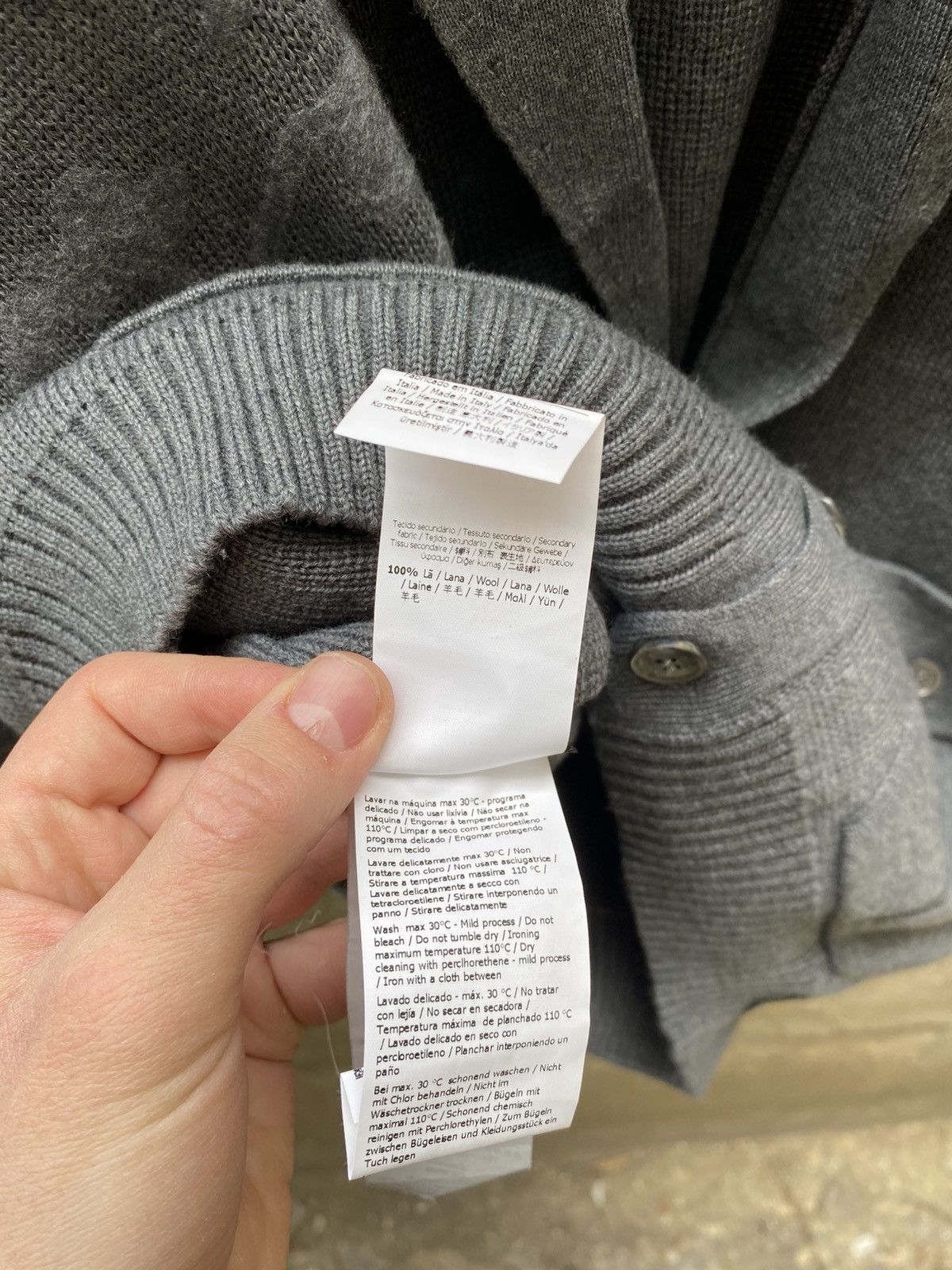 Fendi Fendi grey wool Cardigan with pocket details Strickjacken Size S / US 4 / IT 40 - 12 Thumbnail