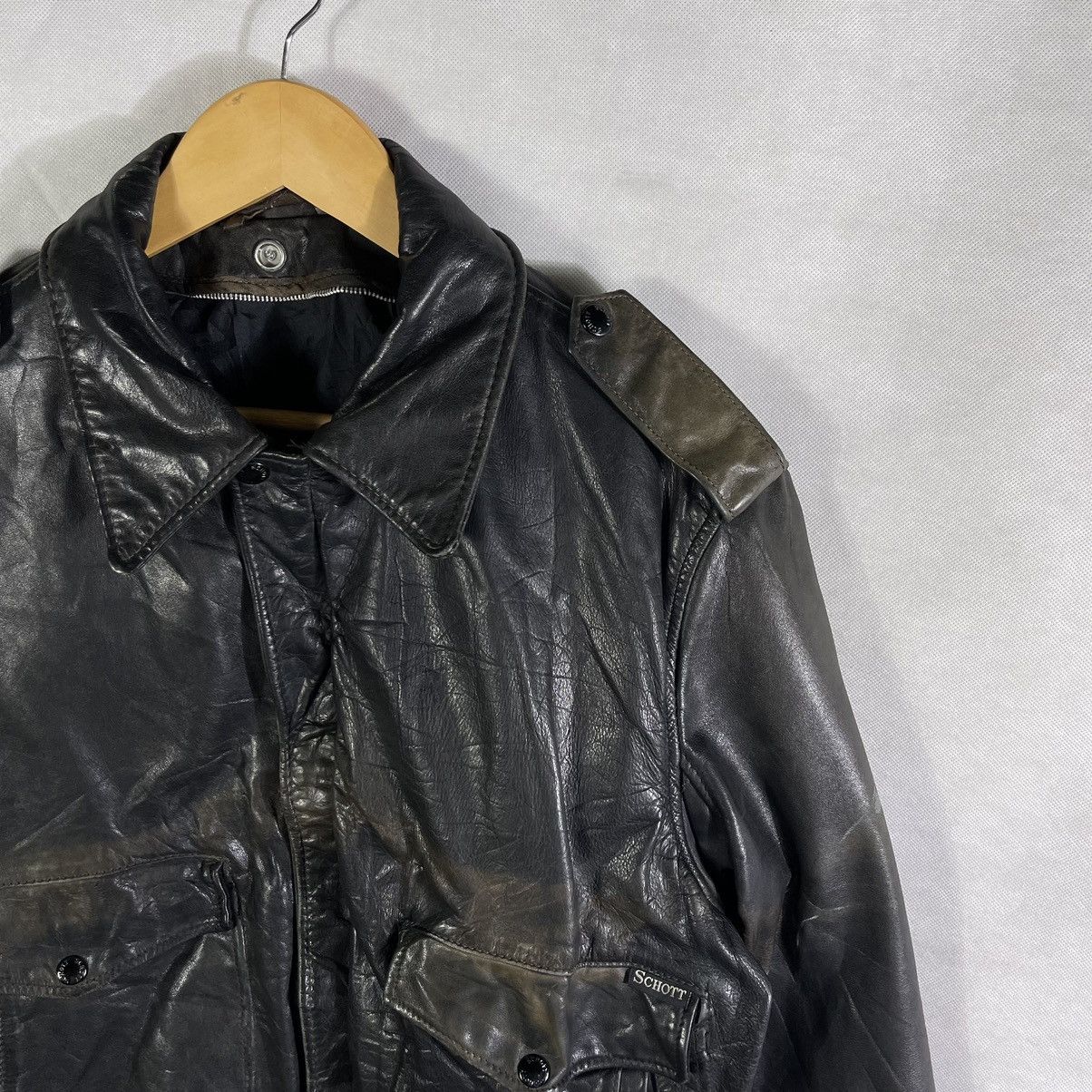 Schott Vintage 60s Schott A2 Bomber Leather Punk Motocycle Jacket Size US L / EU 52-54 / 3 - 6 Thumbnail