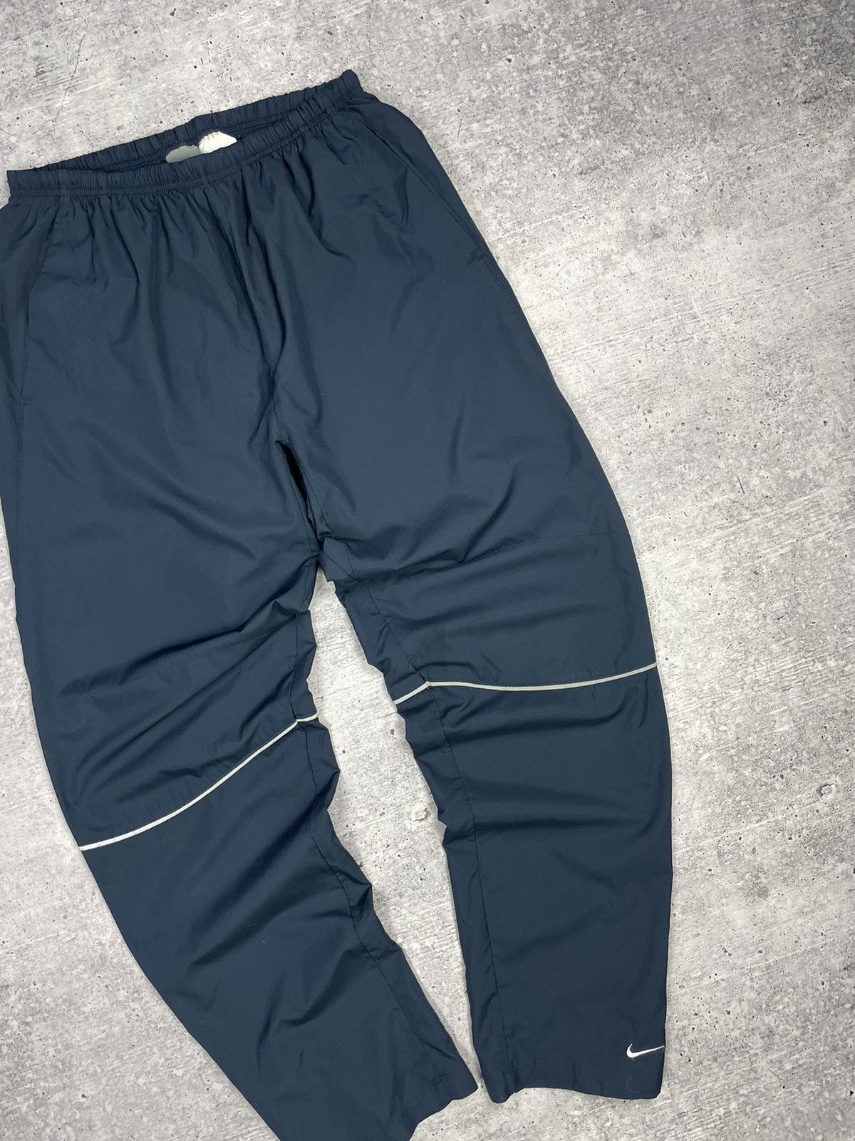 Nike × Vintage Vintage Nike Y2K Style Blue Drill Nylon Reflective Pants Size US 34 / EU 50 - 3 Thumbnail