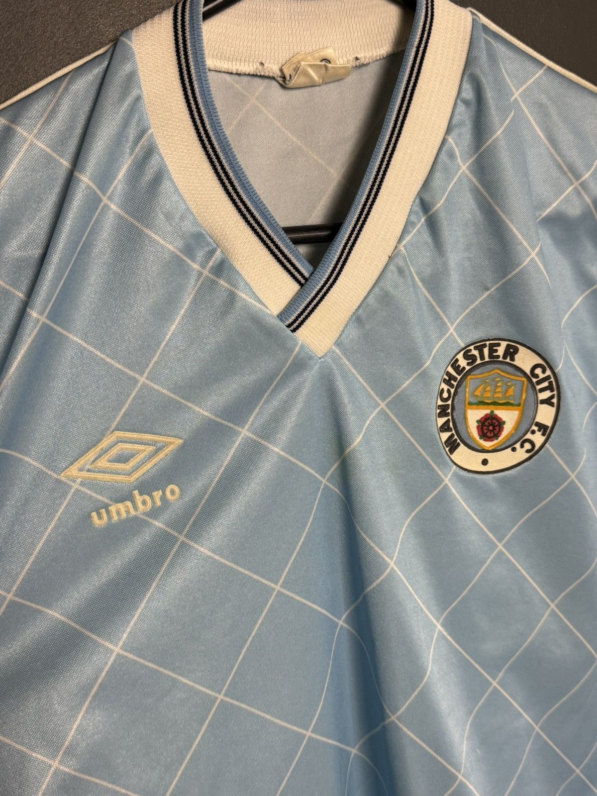 Umbro Manchester City 88/89 Home Football Jersey Size US M / EU 48-50 / 2 - 3 Thumbnail
