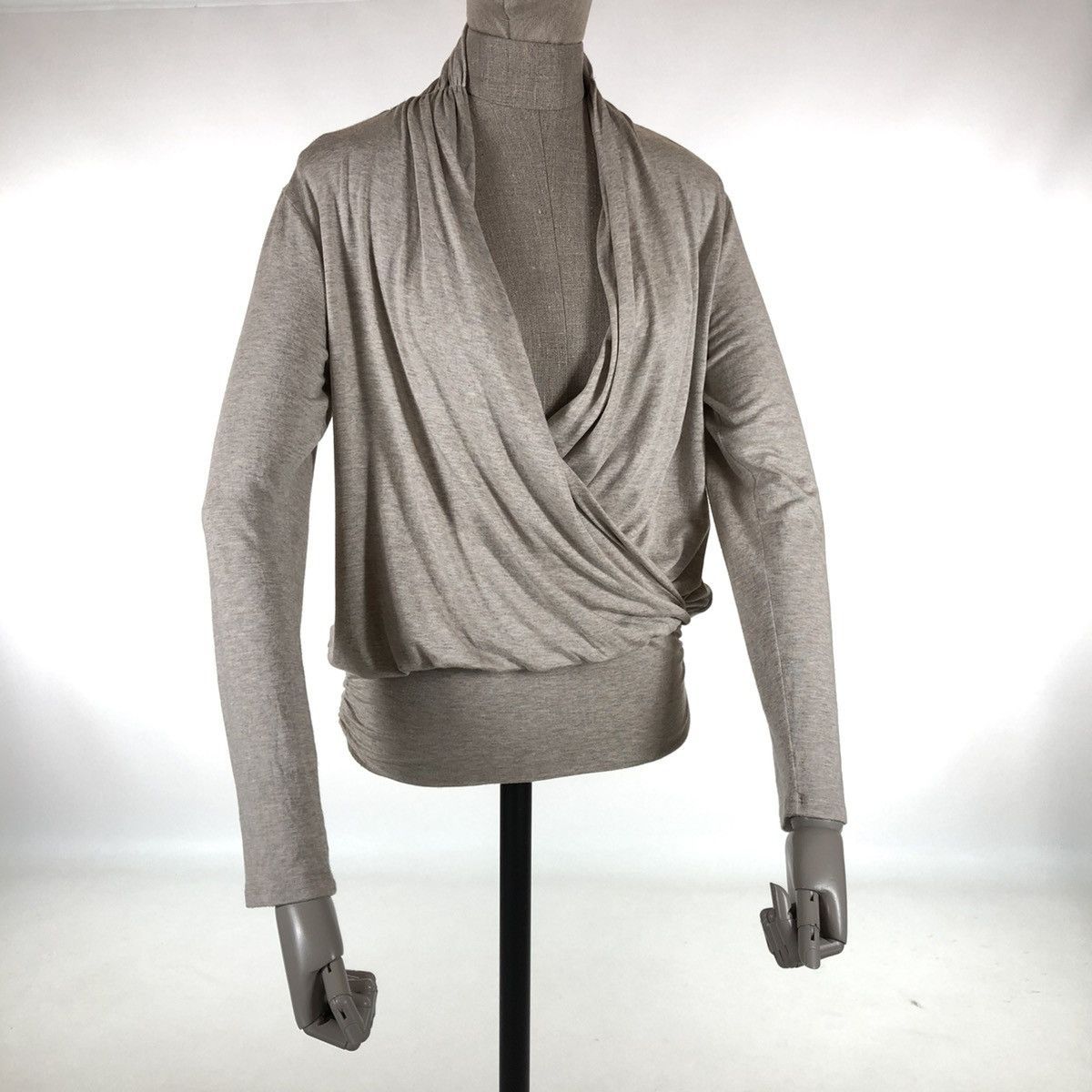 Amur AMOUR VERT USA Angela Dream Knit Wrap Front Top Long Sleeve Sweater Blouse Size M / US 6-8 / IT 42-44 - 5 Thumbnail