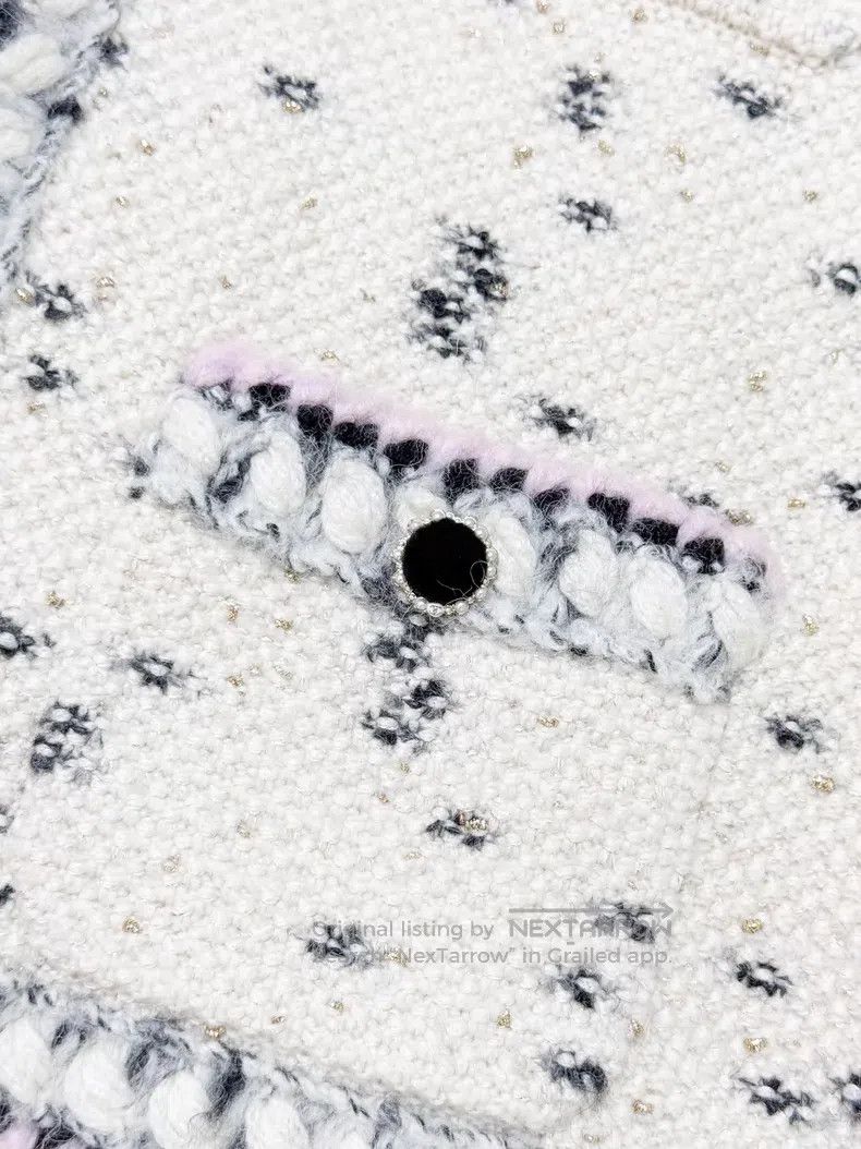 Chanel Chanel Black and white pink four-pocket cow long-sleeved k Size XS / US 0-2 / IT 36-38 - 4 Thumbnail