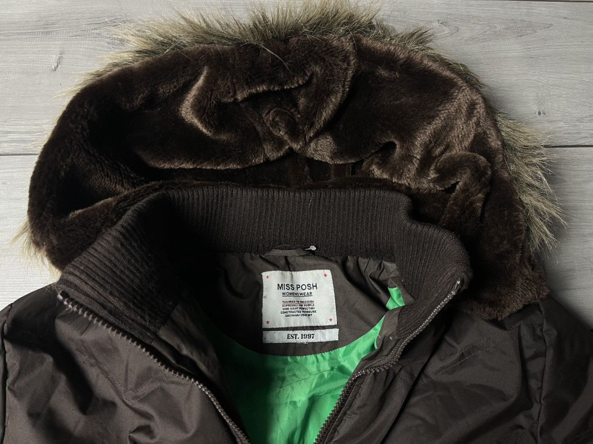 Japanese Brand Miss Posh Faux Fur Y2K Cropped Arctic Bomber Jacket Size L / US 10 / IT 46 - 2 Thumbnail