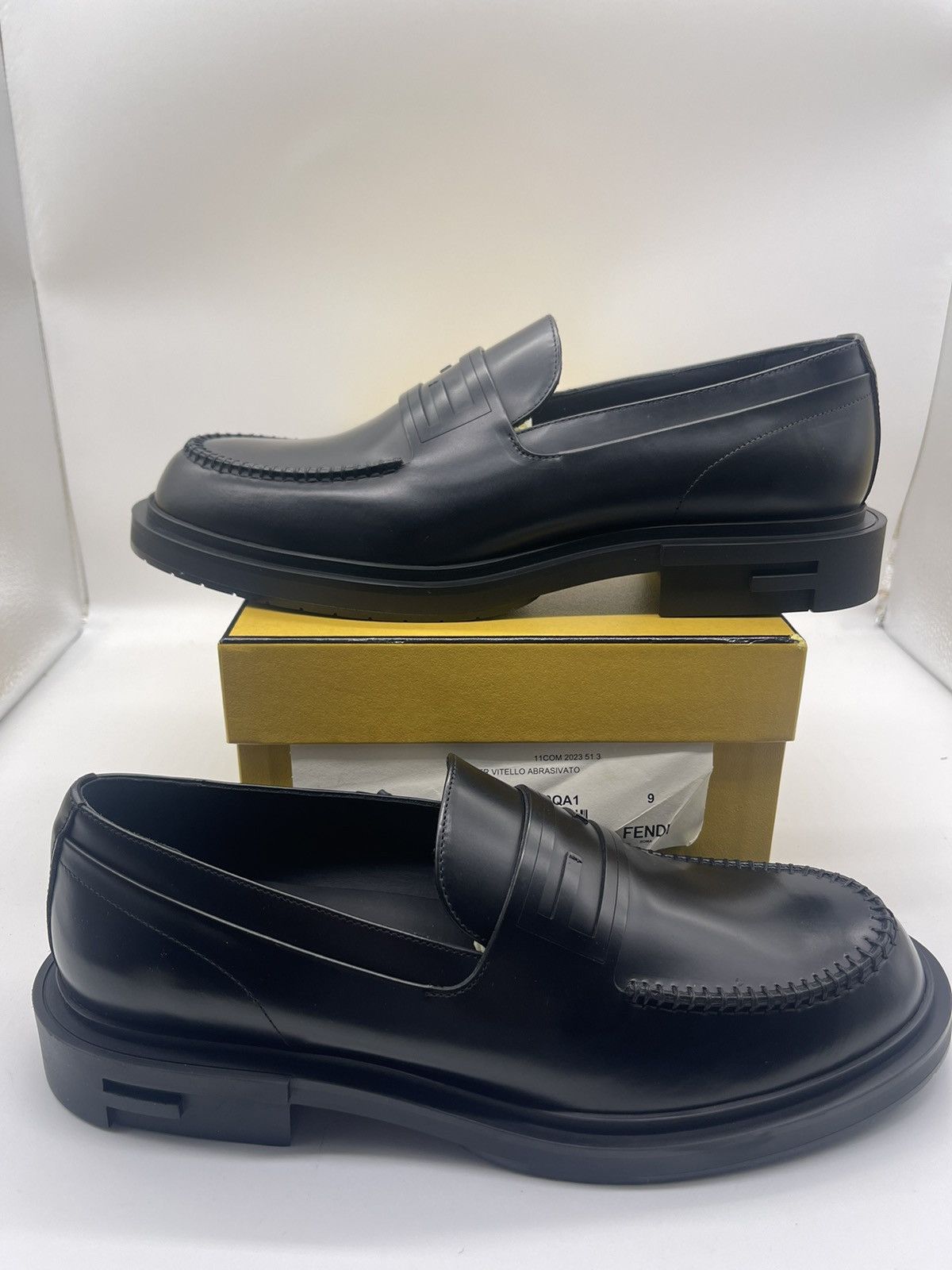 Fendi Vitello Abrasivato Loafers Size 9 Eu 43