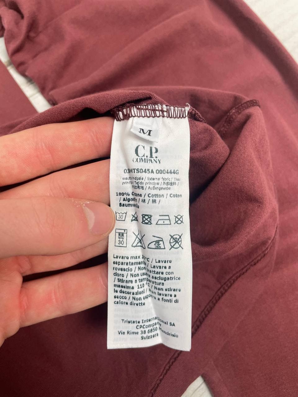 C.P. Company C.P. COMPANY LONG SLEEVE POCKET TEE LOGO SIZE M Size US M / EU 48-50 / 2 - 10 Thumbnail