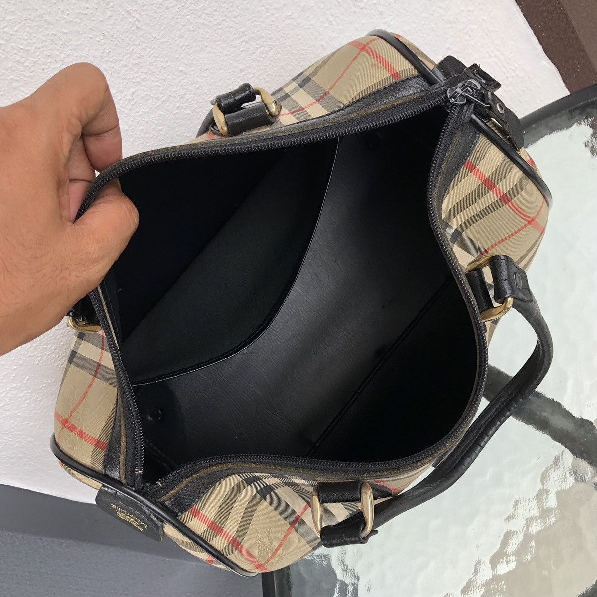 Burberry Burberry's Nova Check Pattern Logo Embossed Boston Bag Size ONE SIZE - 11 Thumbnail