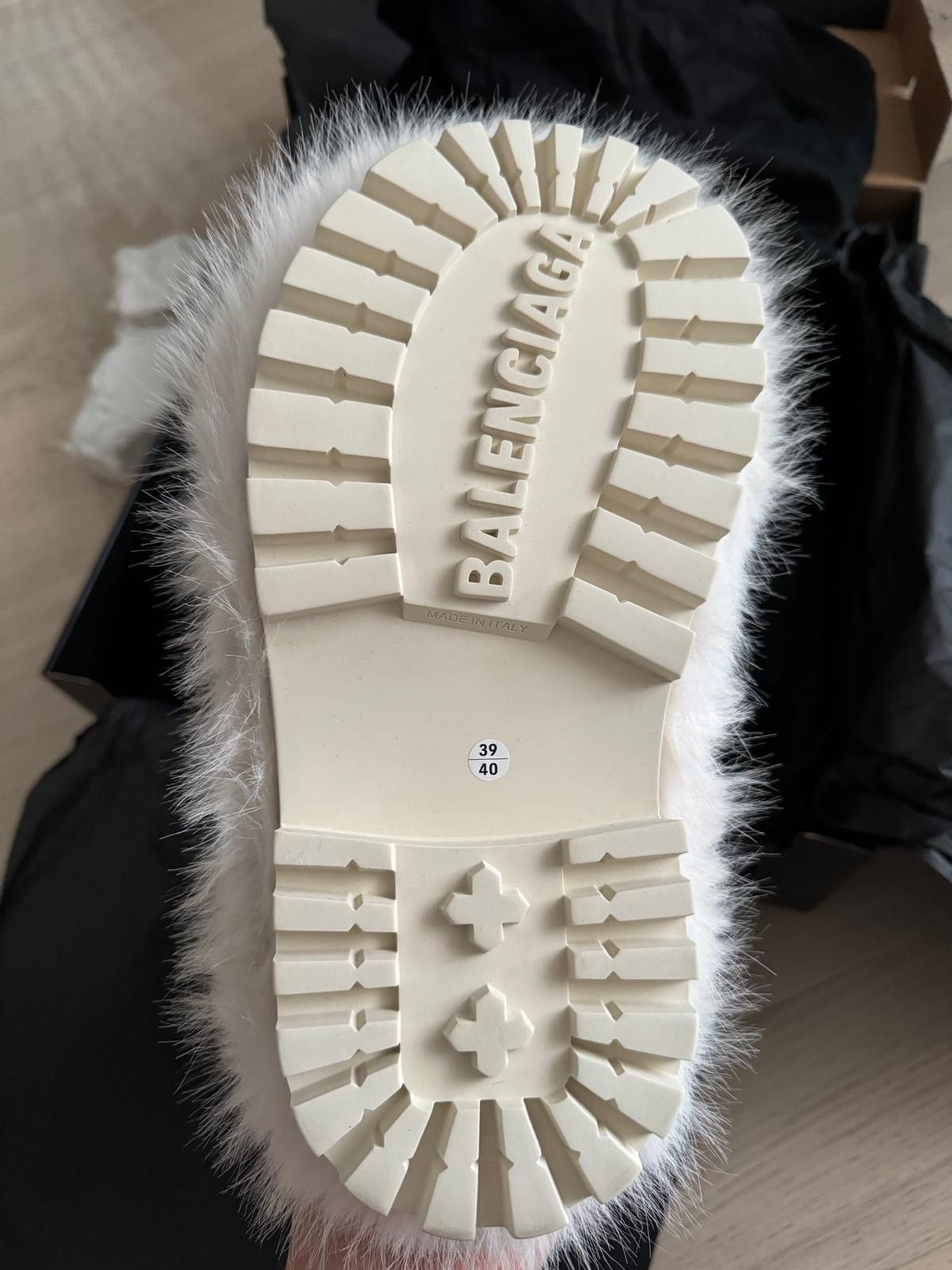 Balenciaga Alaska Mink Faux Fur Low snow boots Size US 8 / EU 41 - 9 Thumbnail