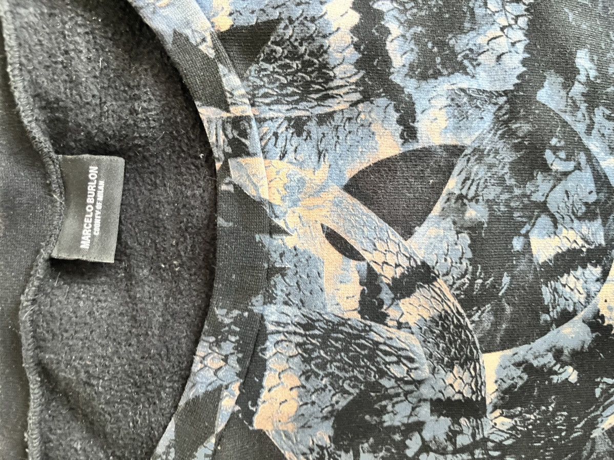 Marcelo Burlon Marcelo Burlon - snakeprint crewneck Size US M / EU 48-50 / 2 - 3 Thumbnail