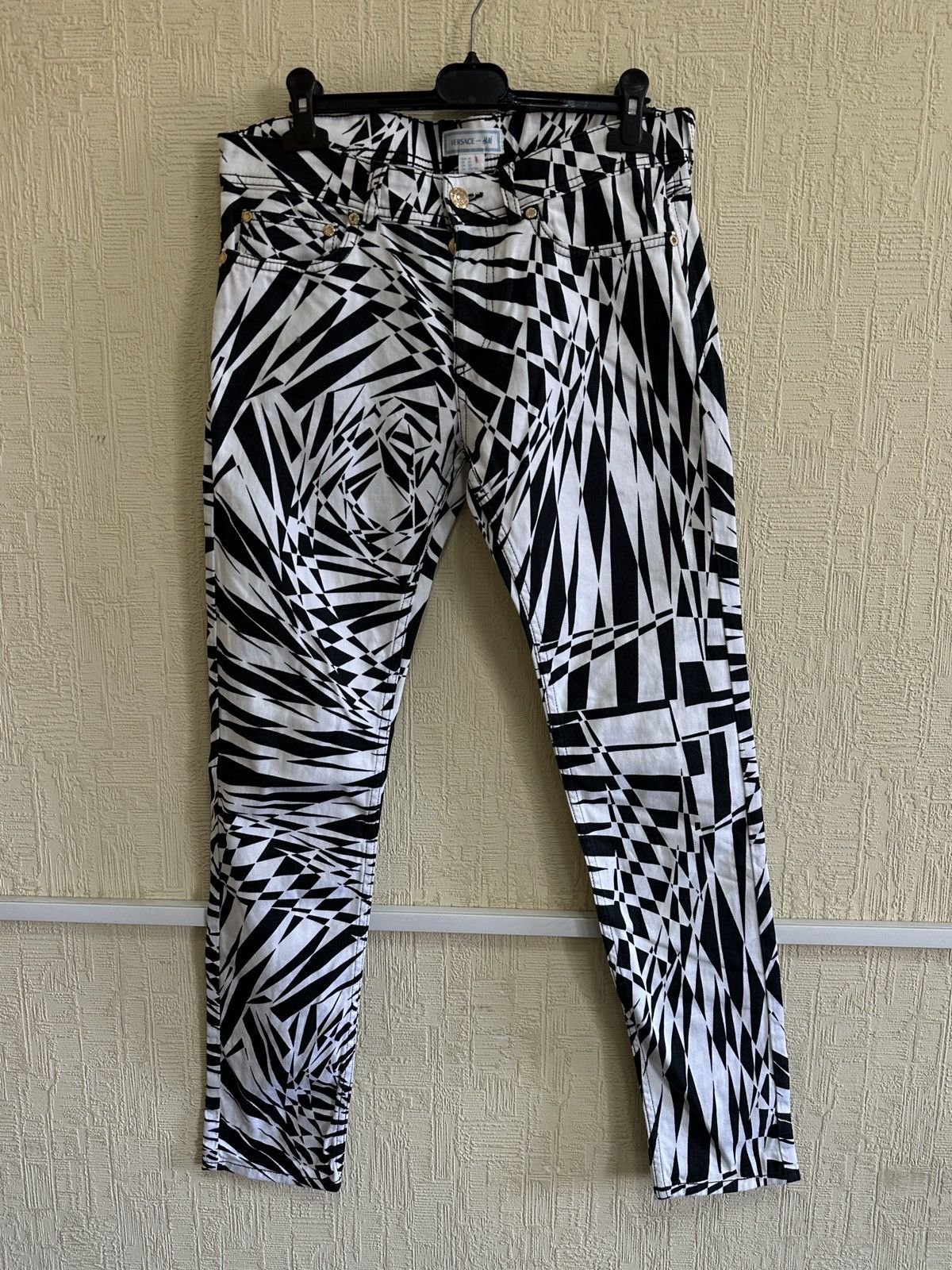 H&M × Kenzo Runway! 2011 Versace x H&M Zebra Abstract Denim Pants Sz 30 Size US 30 / EU 46 - 13 Thumbnail