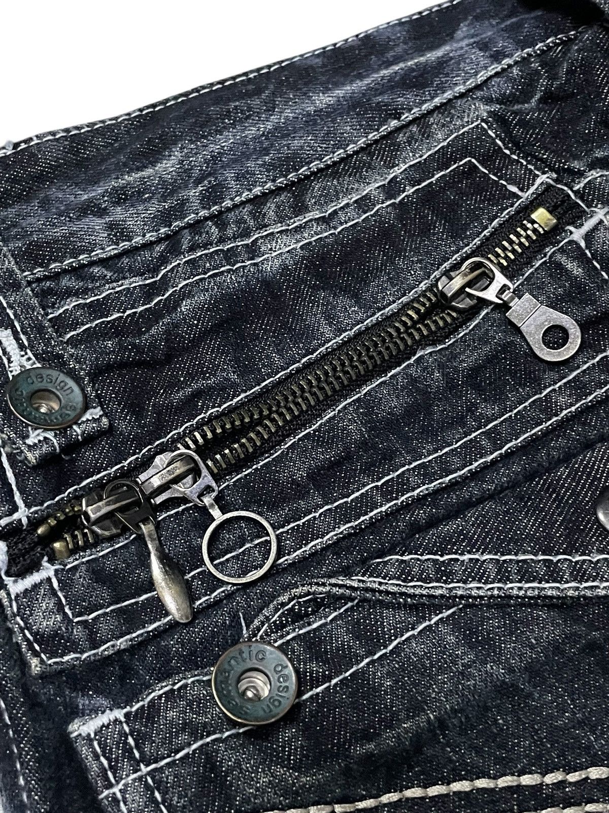 If Six Was Nine × Le Grande Bleu (L.G.B.) × semanticdesign Semantic Design Japan Multi Zipper Slant Pocket Flared Jeans Size US 30 / EU 46 - 18 Thumbnail