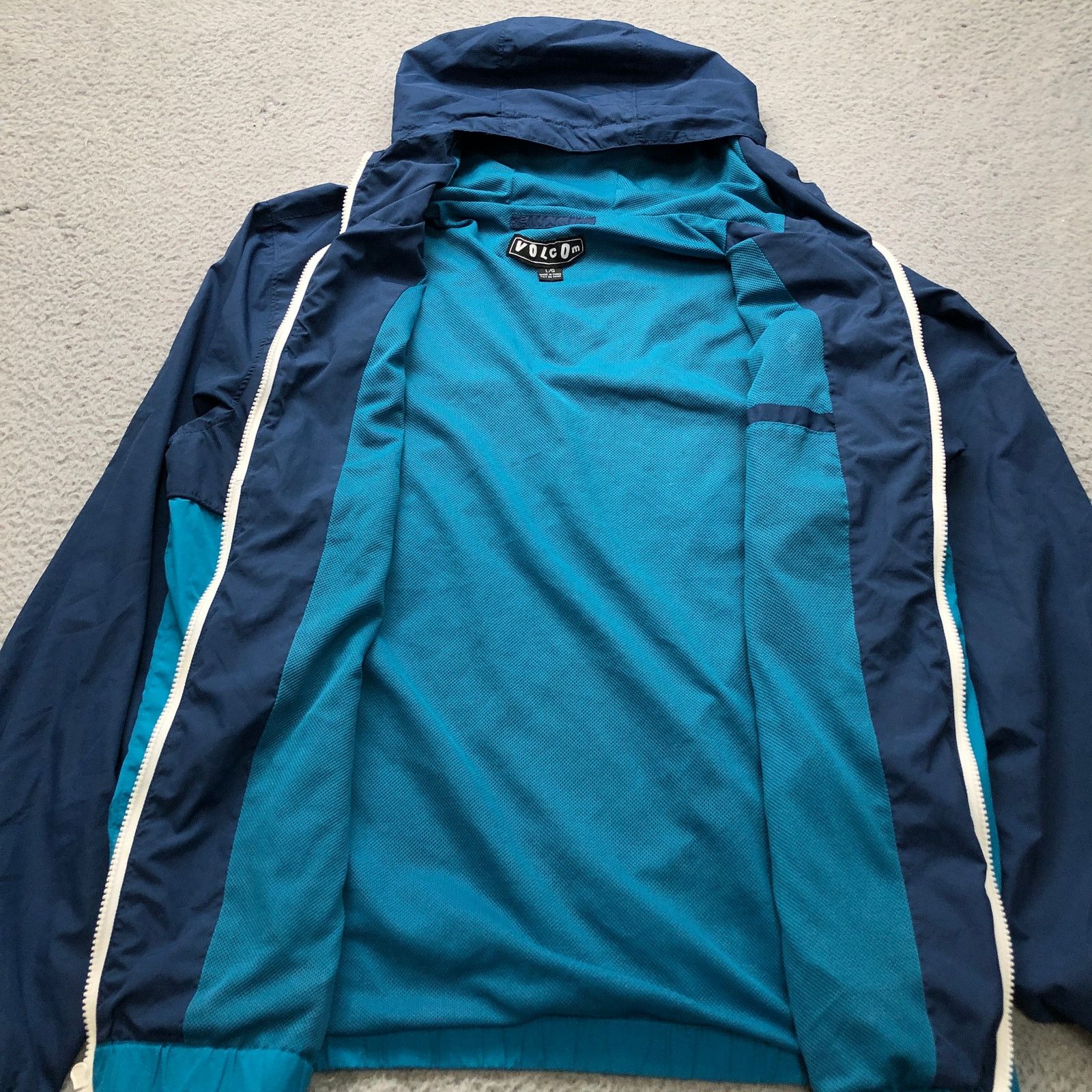 Volcom Volcom Mesh Lined Windbreaker Jacket Hoodie Men L Teal Blue Size US L / EU 52-54 / 3 - 11 Thumbnail