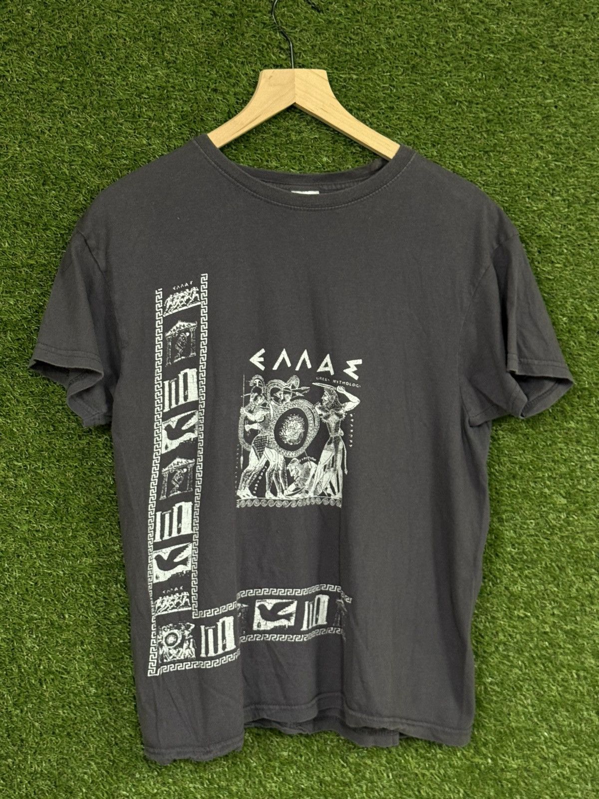 Vintage RARE Vintage Greek Ancient Greece God Roman Logo Tee Size US S / EU 44-46 / 1 - 1 Thumbnail