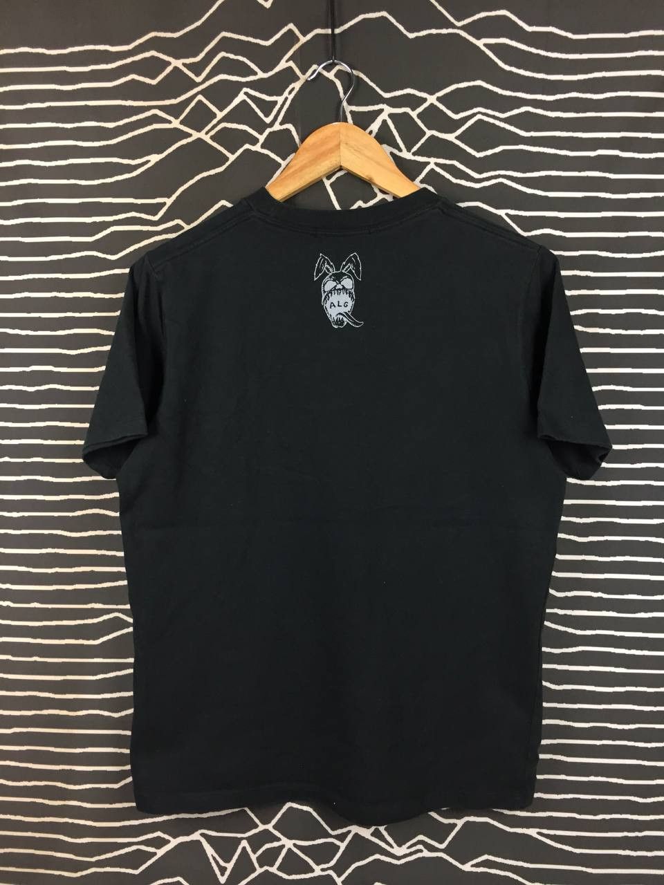 Japanese Brand Algonquins Japan Skull Bunny Bone Font Gothic Punk Tee Size US M / EU 48-50 / 2 - 4 Thumbnail