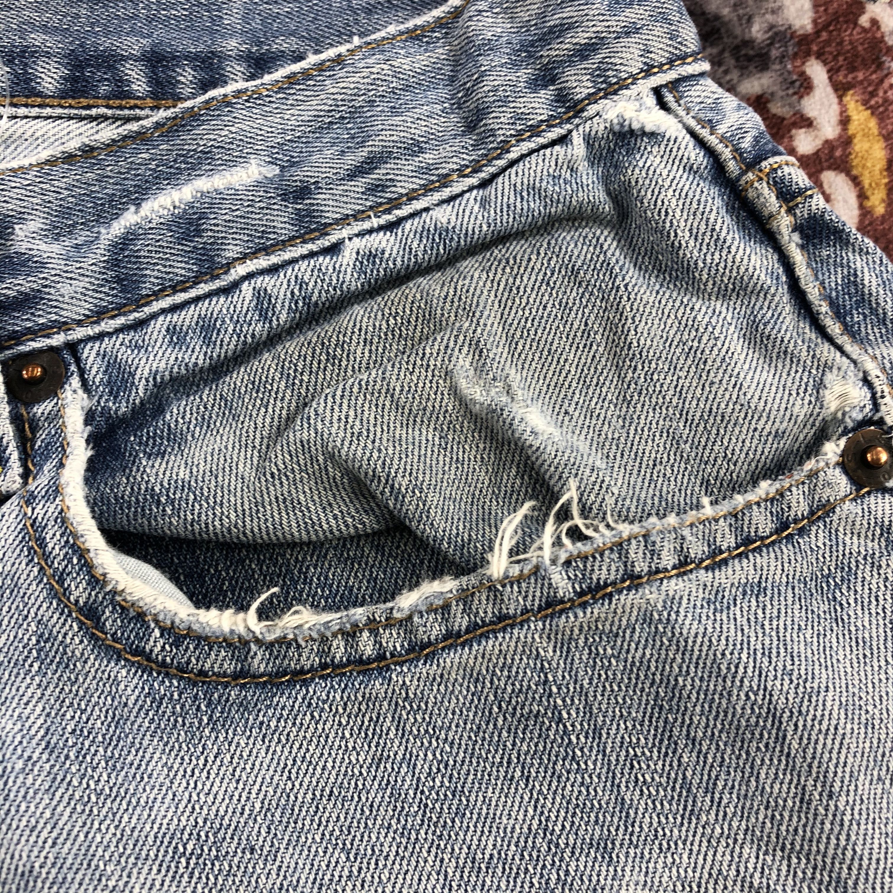 Levi's × Vintage Vintage Light Wash Levis Jeans-JM2546 Size US 33 - 11 Thumbnail
