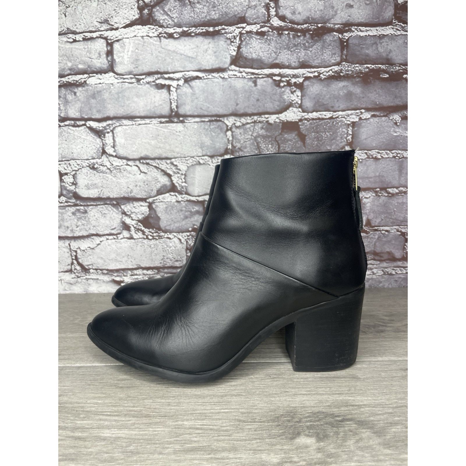 Nisolo Nisolo Black Leather Ankle Back Zip Heel Booties Boots Women Size US 9 / IT 39 - 16 Thumbnail