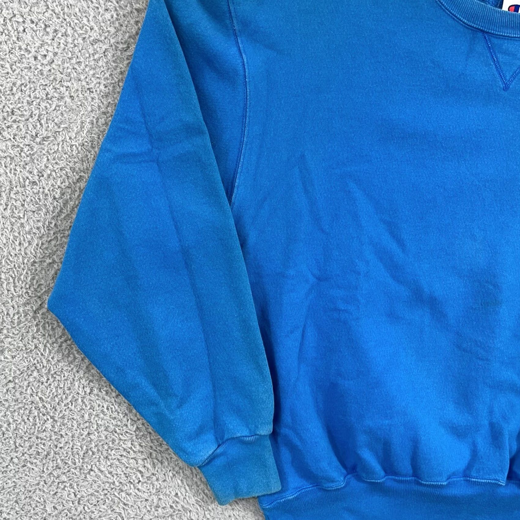 Champion VINTAGE Champion Sweatshirt Adult 2XL Blue Spell Out 90s Pullover Sport Athletic Shirt? Size US XXL / EU 58 / 5 - 4 Thumbnail