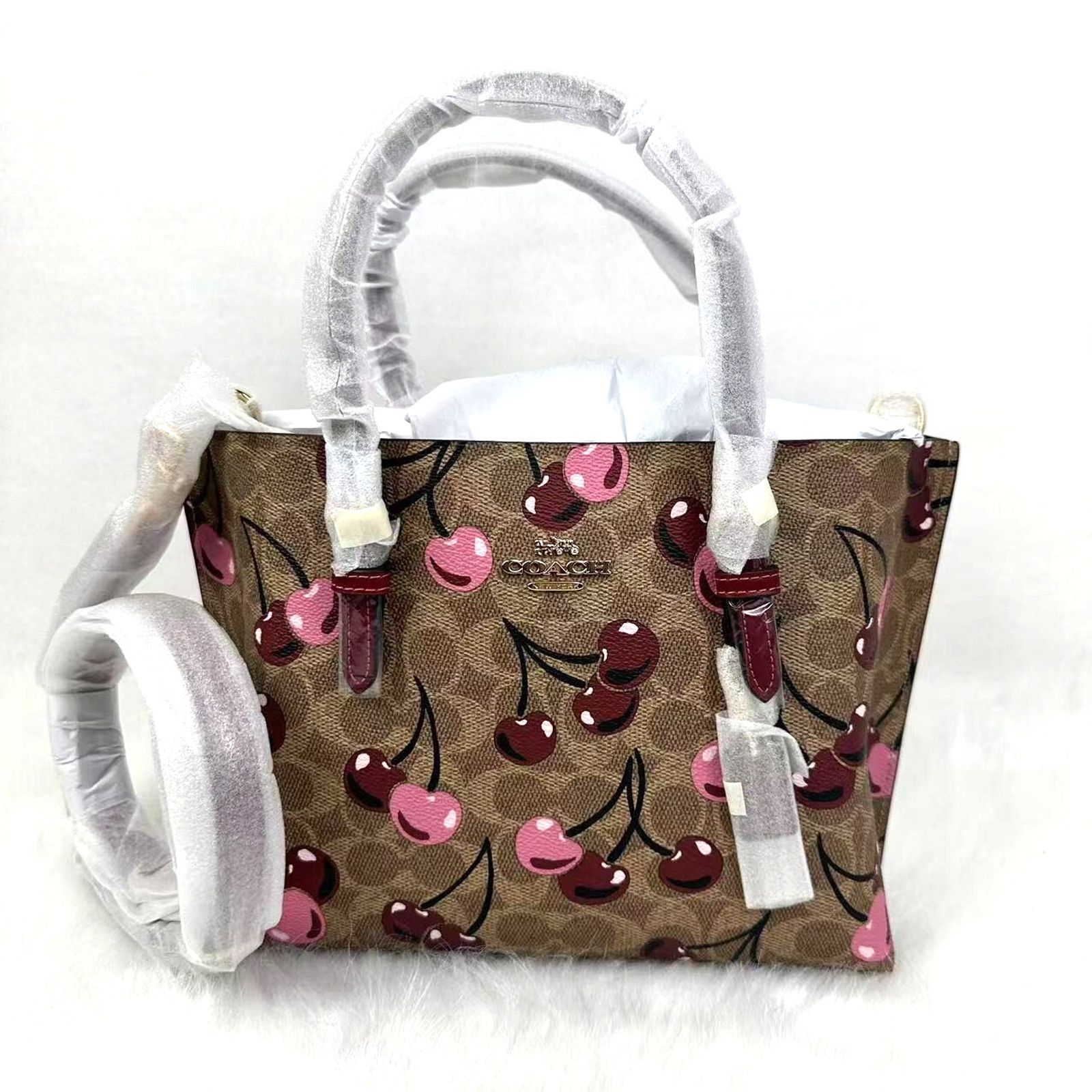 Coach Mollie Tote Bag 25 Sig Canvas Cherry Print Tan NWT in Brown, Women's