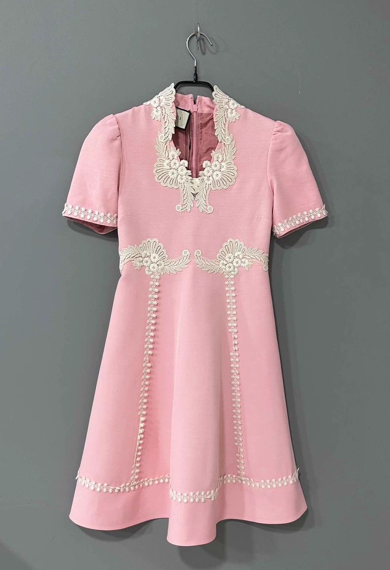 Gucci Gucci Show pink embroidered dress Size XS / US 0-2 / IT 36-38 - 1 Thumbnail