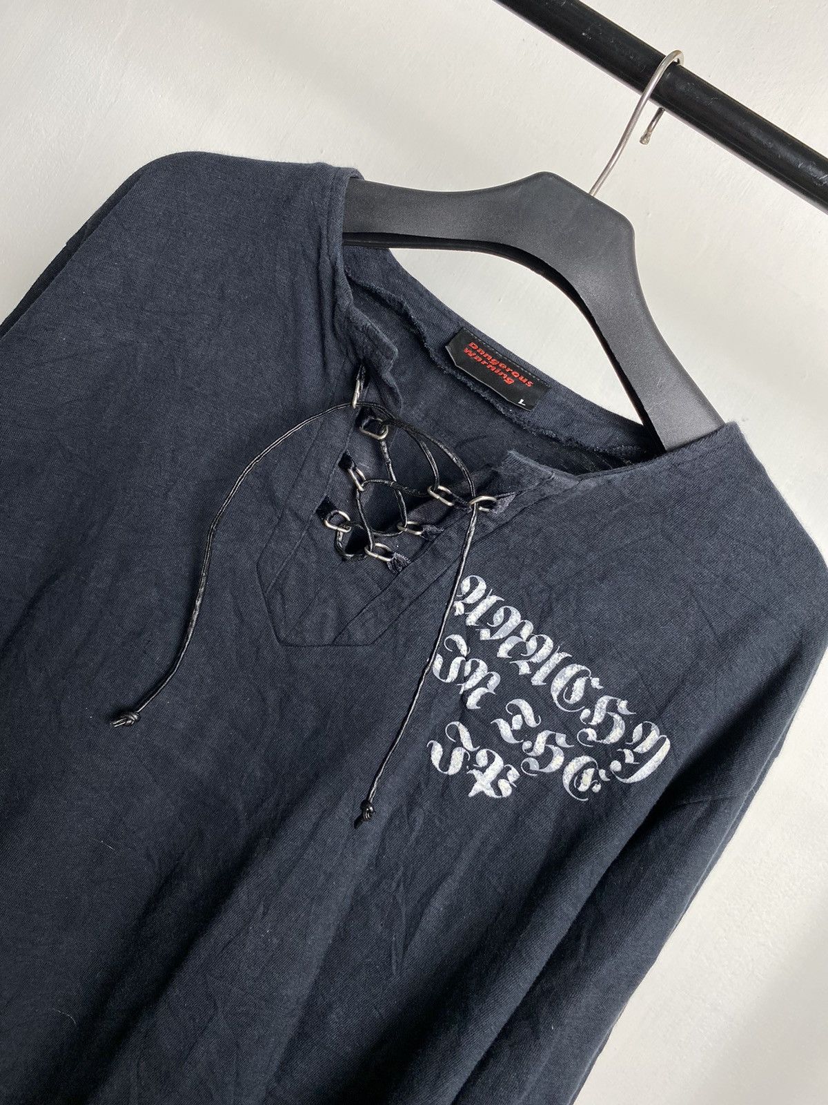 If Six Was Nine × Japanese Brand × Le Grande Bleu (L.G.B.) Dengerous Warning Skull Laces Up Longsleeve Size US M / EU 48-50 / 2 - 3 Thumbnail