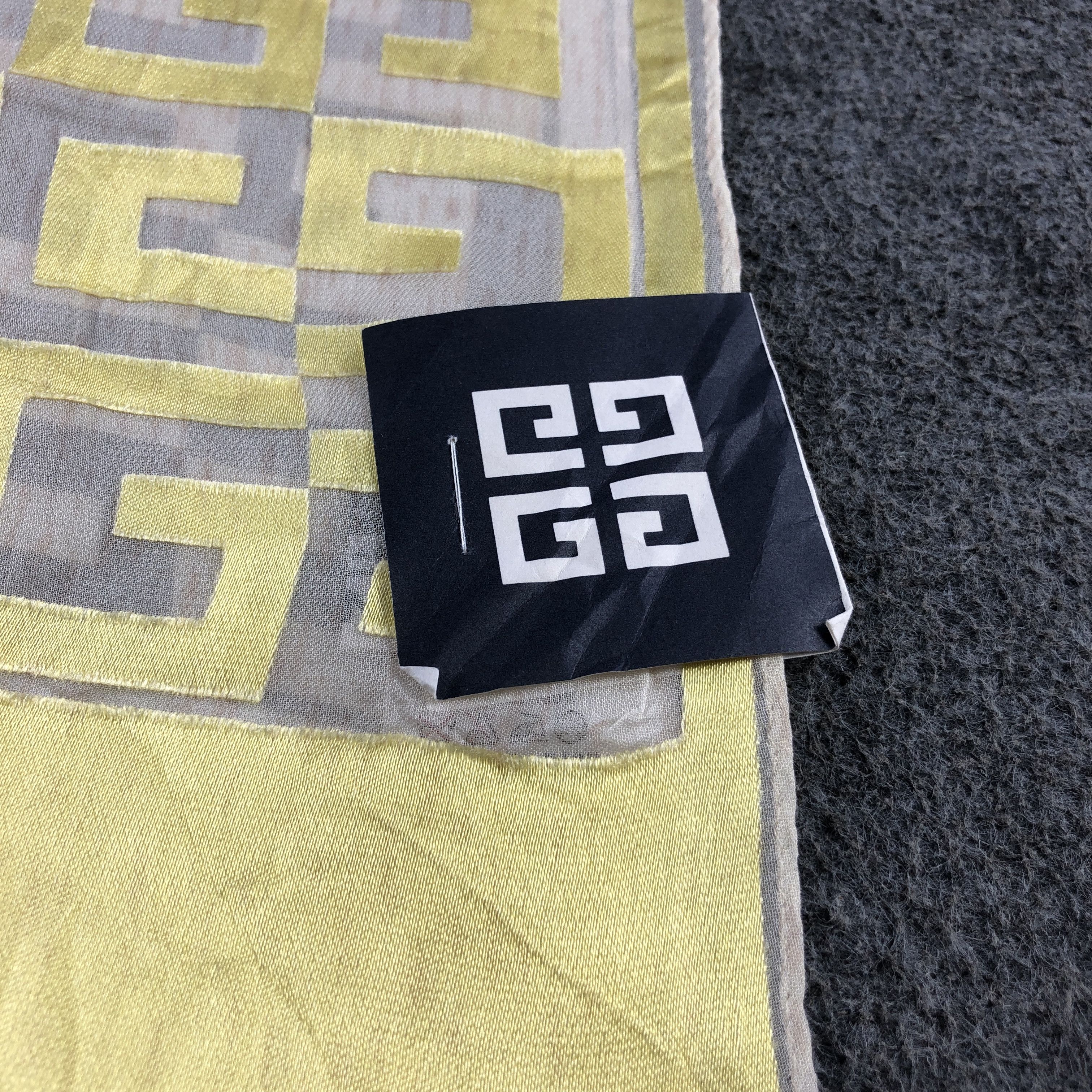 Givenchy Givenchy Monogram Silk Stole Silk Scarf M1390 Size ONE SIZE - 4 Thumbnail