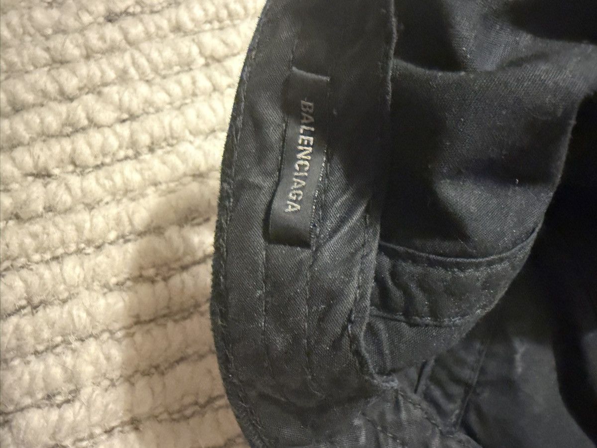 Balenciaga Balenciaga Distressed Sabotage Cap Size ONE SIZE - 8 Thumbnail