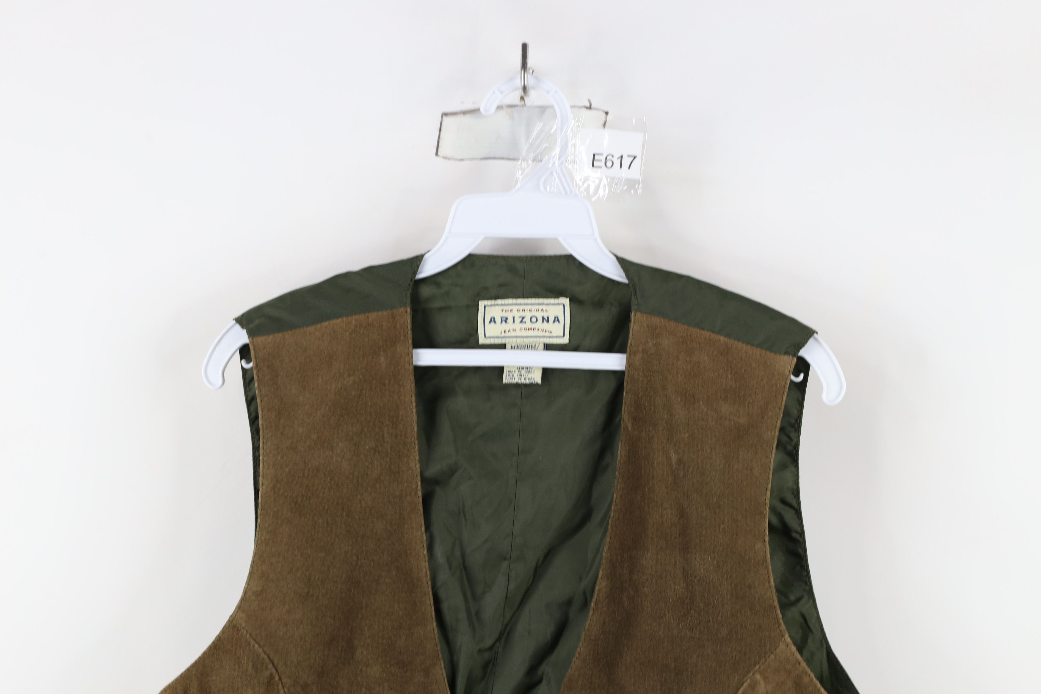 Vintage Vintage 90s Streetwear Suede Leather Buckle Back Vest Jacket Size US M / EU 48-50 / 2 - 2 Thumbnail