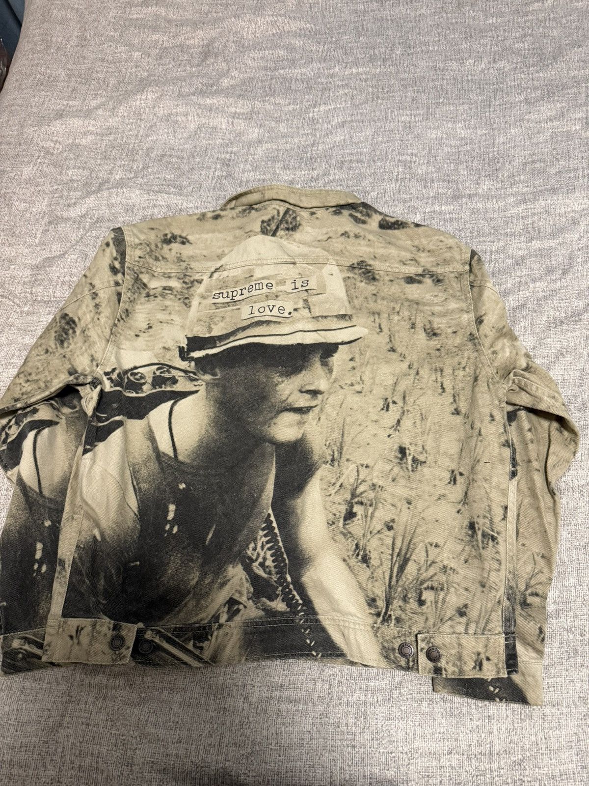 Supreme Supreme is love denim trucker work Jacket Size US L / EU 52-54 / 3 - 2 Thumbnail