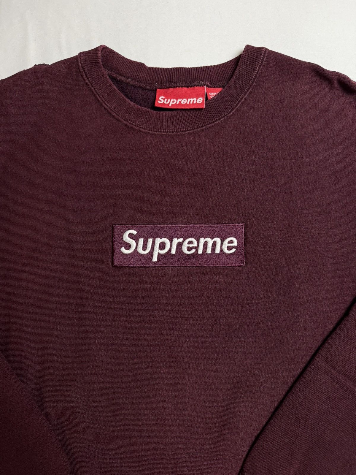 Supreme Supreme Wine Box Logo Crewneck 1999 Size US L / EU 52-54 / 3 - 1 Thumbnail