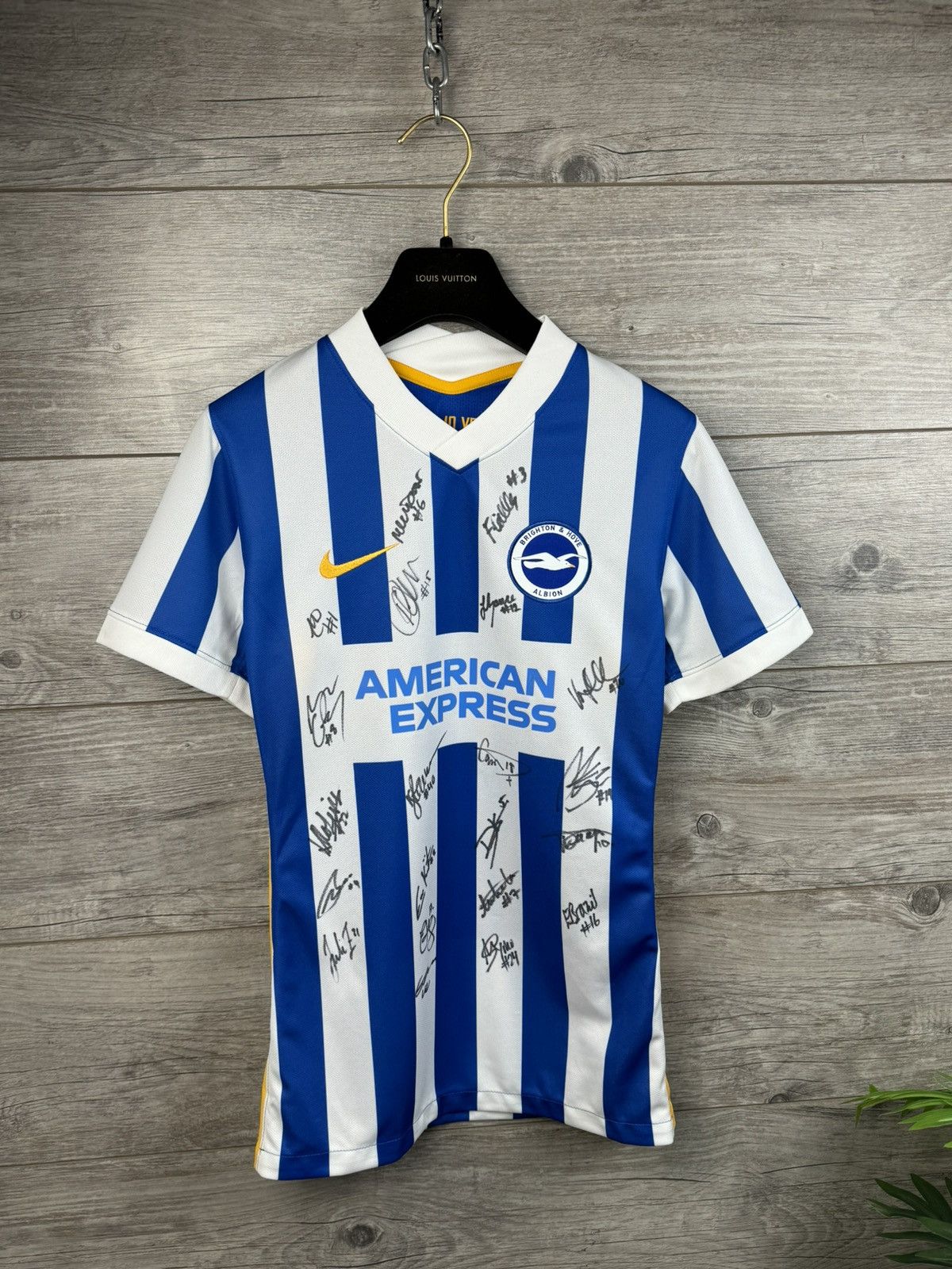 Nike BRIGHTON HOVE ALBION 2021 2022 HOME SHIRT JERSEY NIKE Size US XS / EU 42 / 0 - 2 Thumbnail