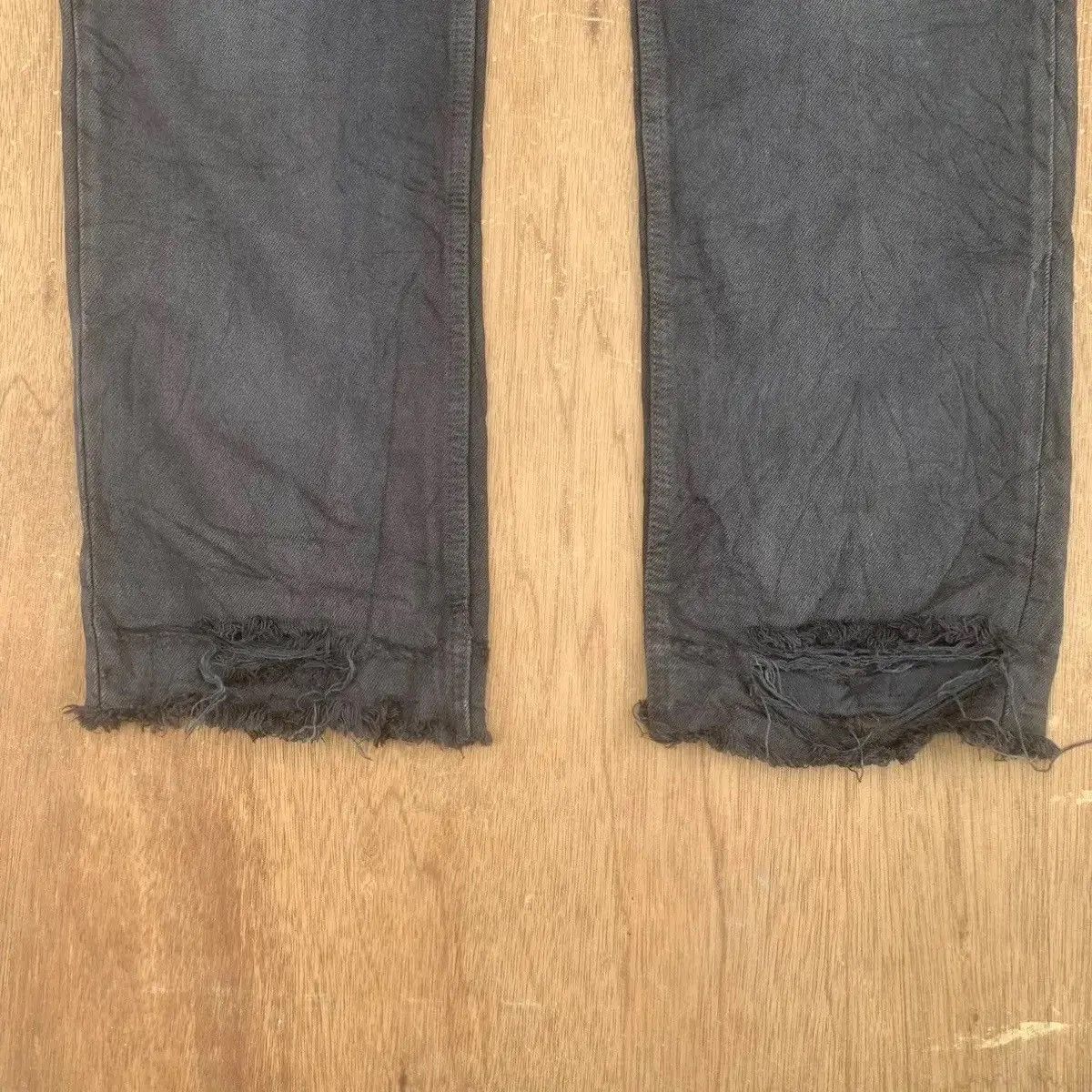 Levi's 🔥 1980’s VINTAGE LEVI’S JEANS SUPER BLACK LEVIS DENIM PANTS Size US 28 / EU 44 - 4 Thumbnail