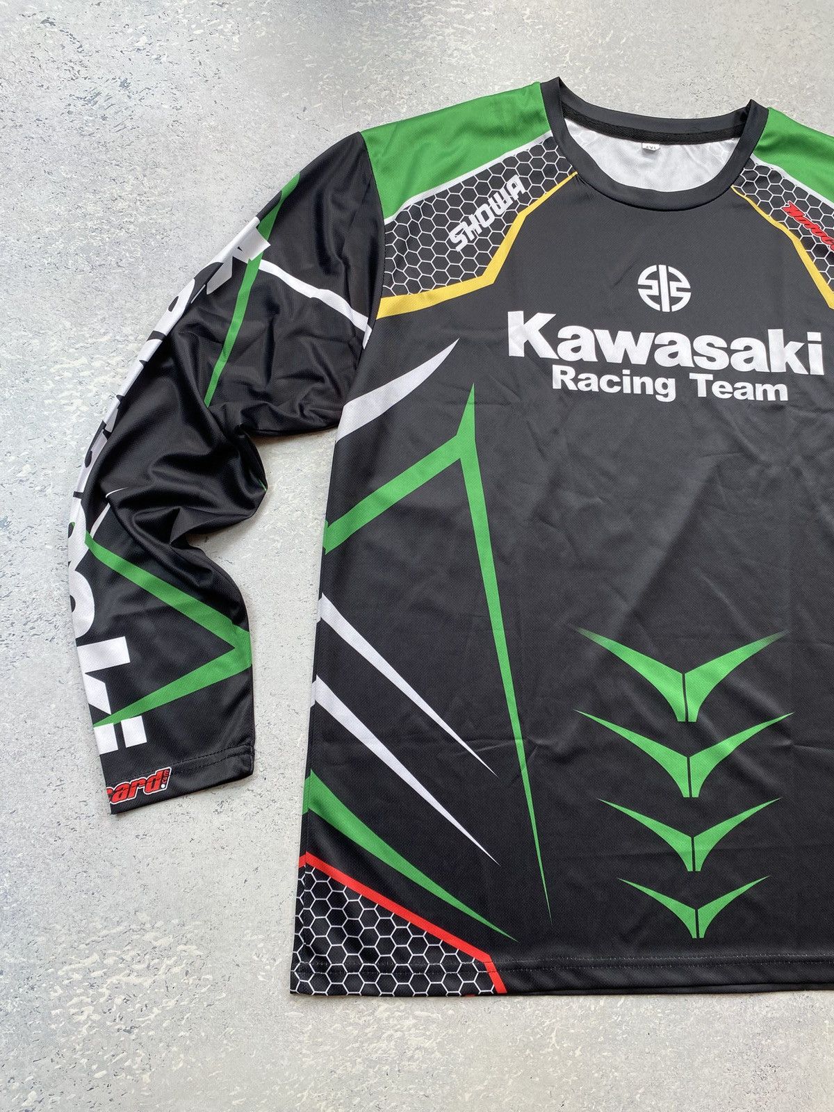 Formula 1 Kawasaki Motorcycle Racing Team Men's T-shirt Size XL Size US XL / EU 56 / 4 - 3 Thumbnail