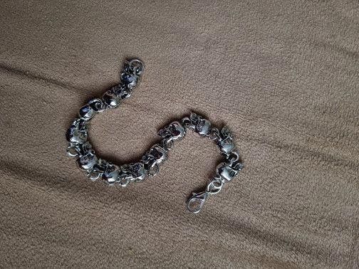 Jewelry Beaded Skull Bracelets Size ONE SIZE - 4 Thumbnail