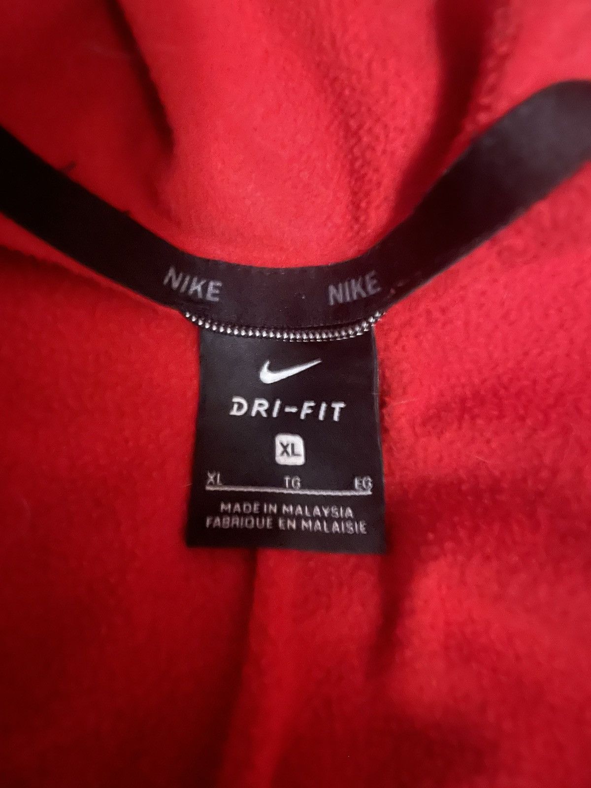 Nike Nike dry-fit red and black hoodie #sportswear Size US M / EU 48-50 / 2 - 3 Thumbnail