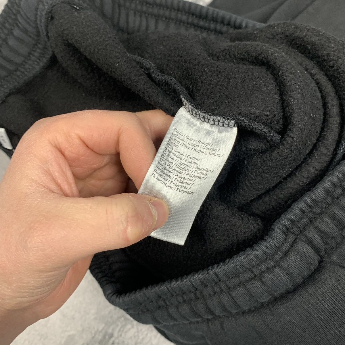 Lacoste Men’s Lacoste Sweatpants Black Joggers Size S Size US 28 / EU 44 - 12 Thumbnail