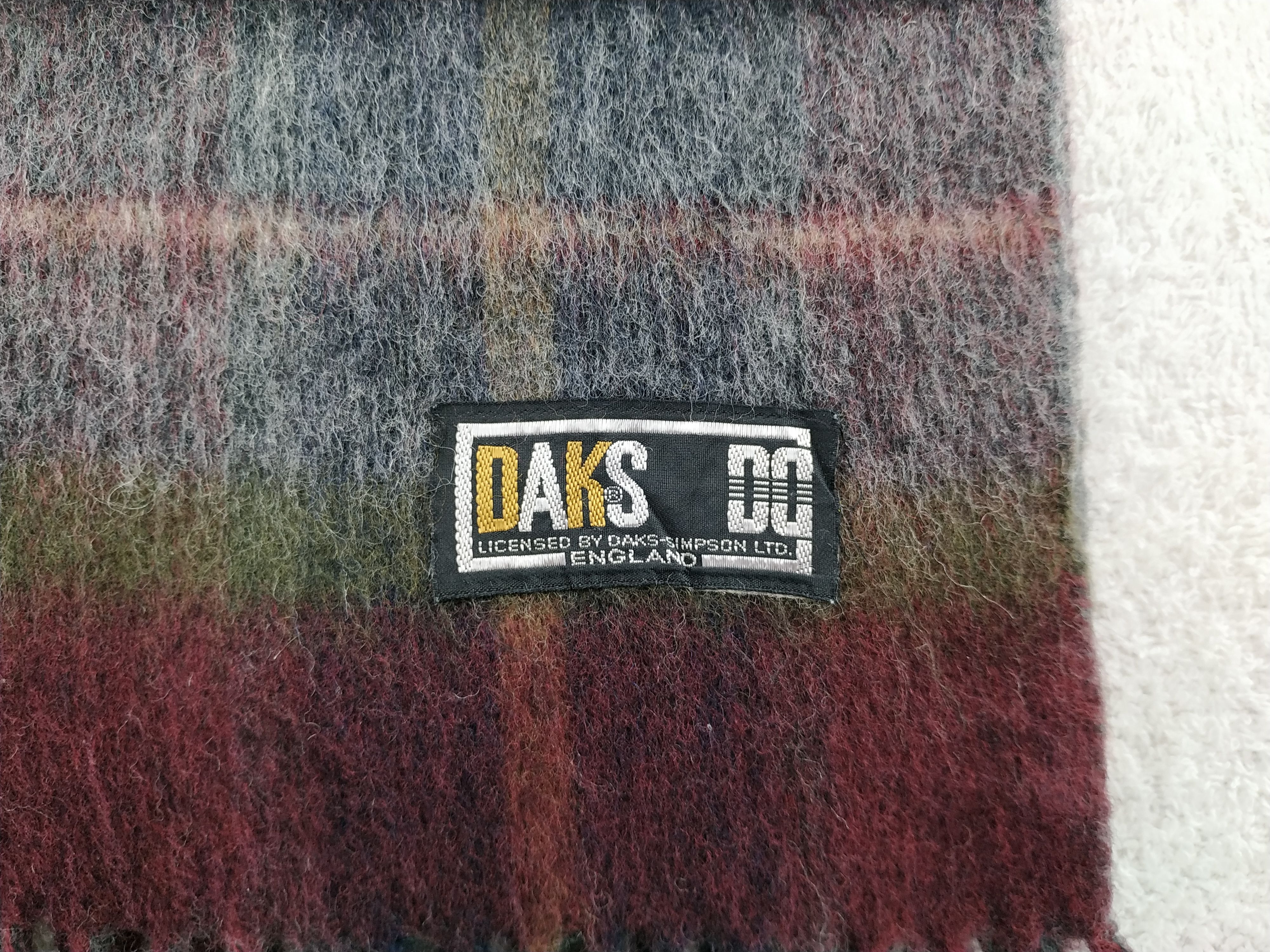 Vintage Daks Scarf/Muffler/Neckwear MF386A