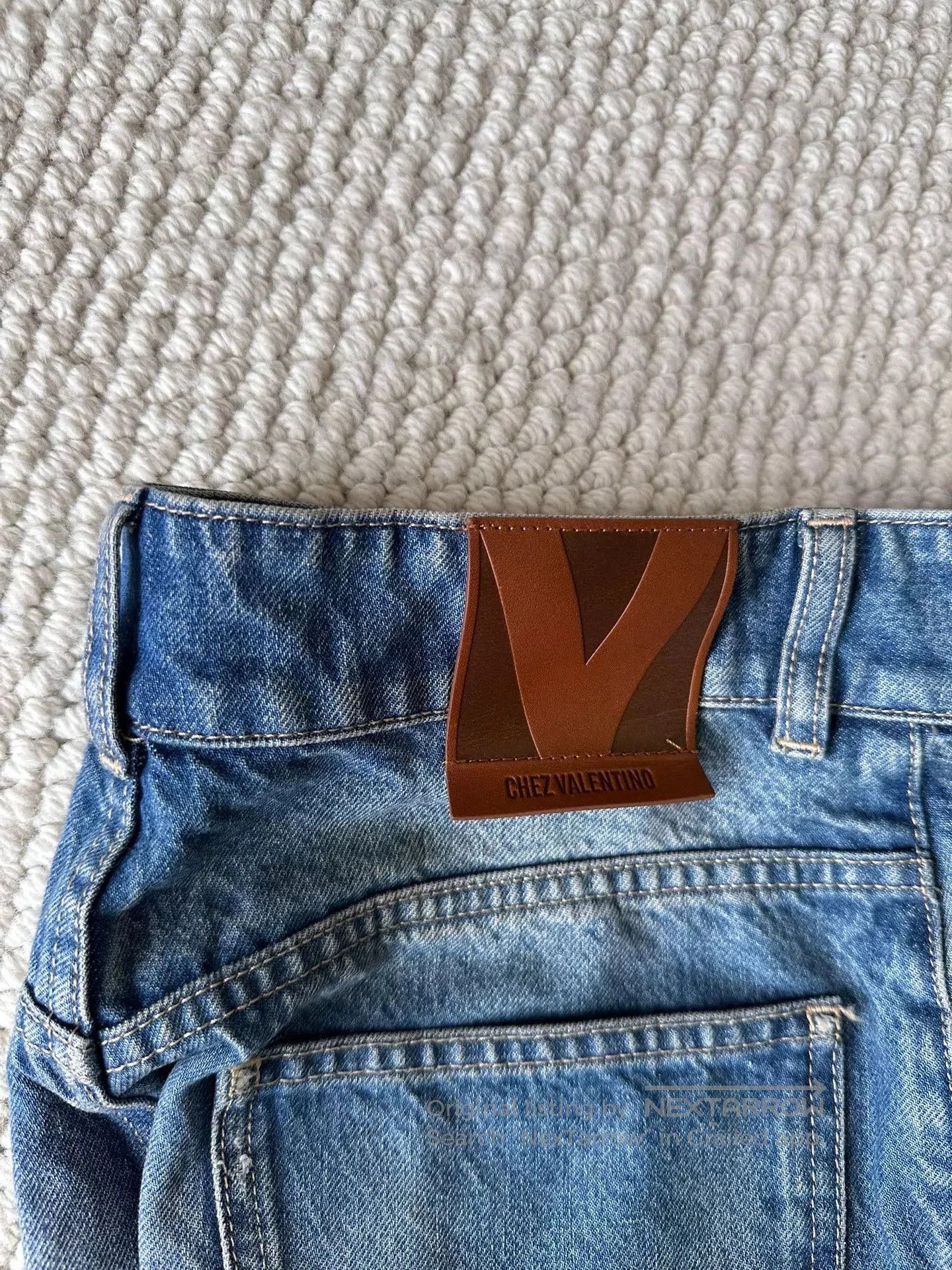 Valentino Valentino High. Size US 28 / EU 44 - 3 Thumbnail