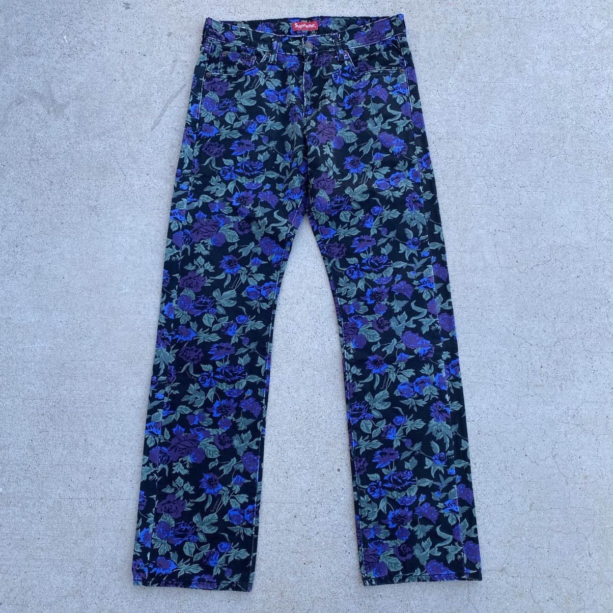 Levi's × Supreme Supreme Levis 505 Floral Denim Jeans Black 2016 Grunge 30x32 Size US 30 / EU 46 - 1 Thumbnail