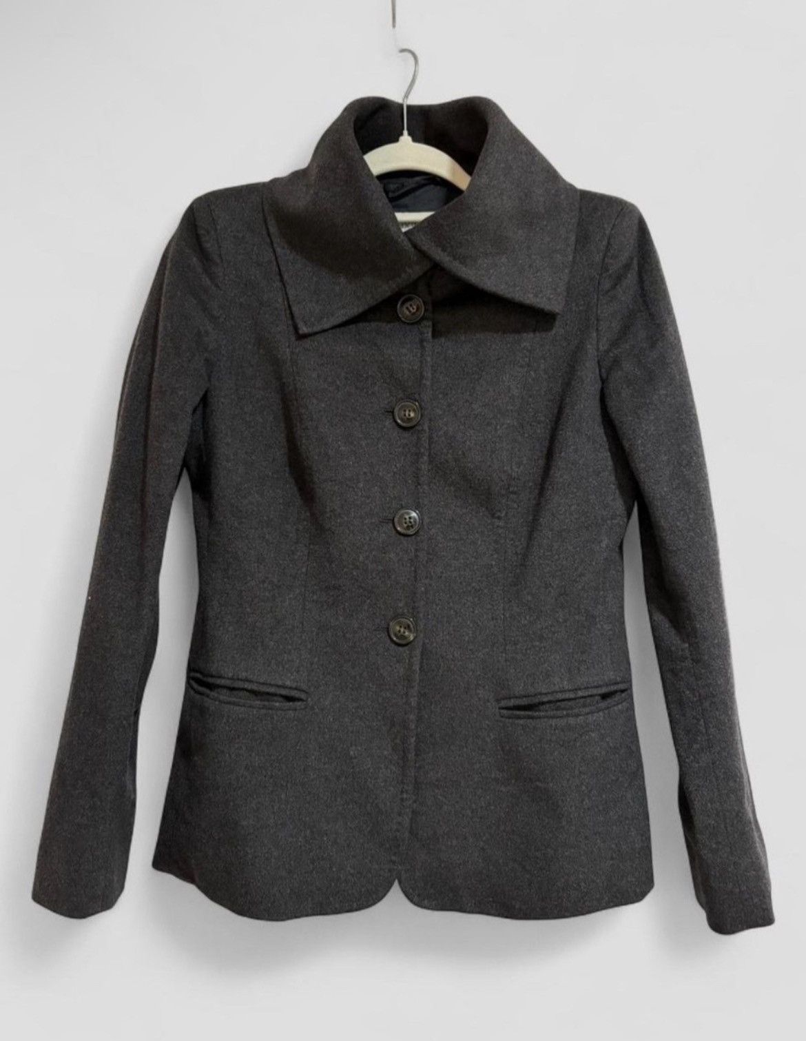 Max Mara Max Mara Cropped Virgin Wool Jacket Size XS / US 0-2 / IT 36-38 - 1 Thumbnail