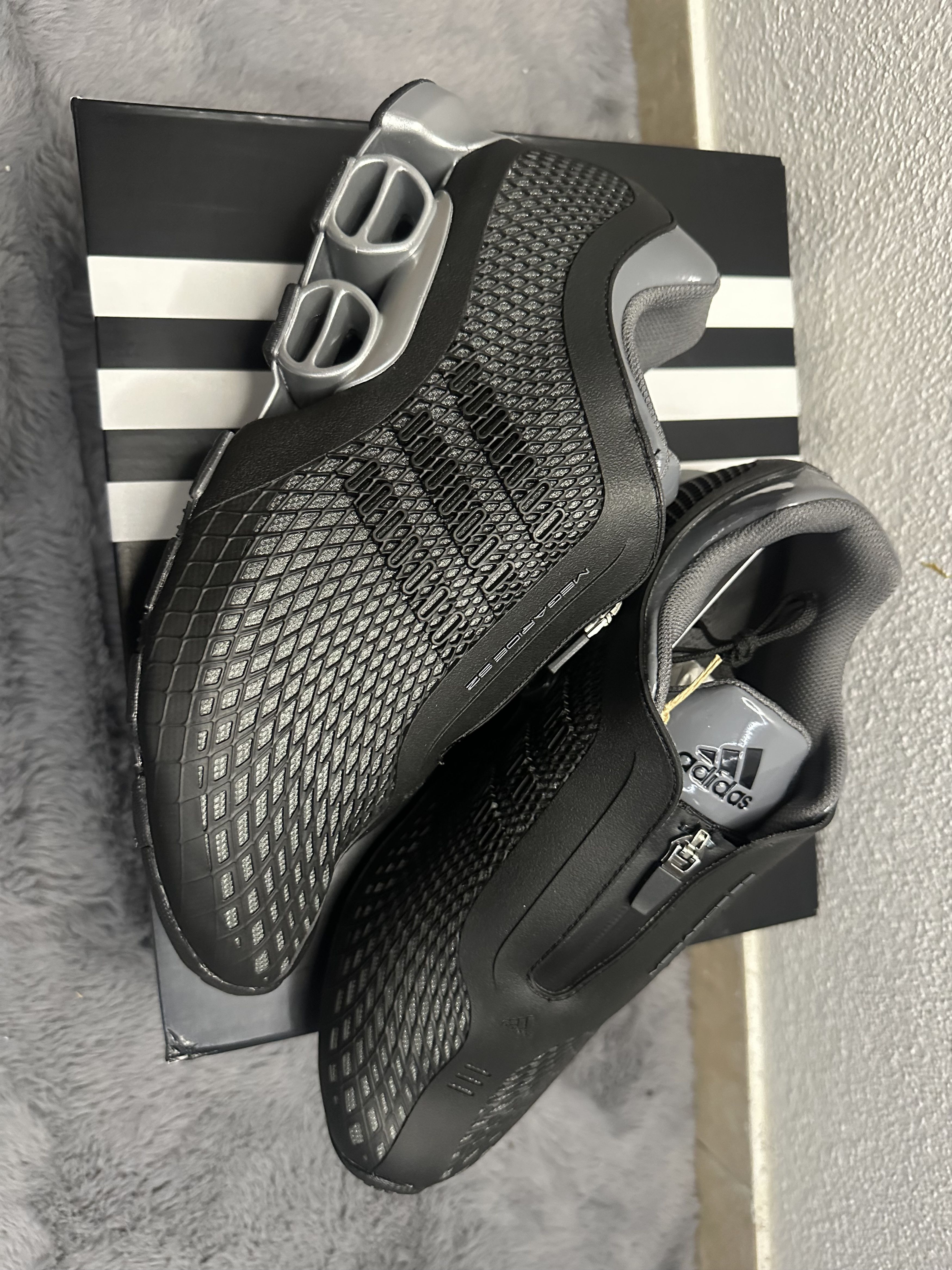Adidas Adidas MEGARIDE S2 Size US 10 / EU 43 - 3 Thumbnail