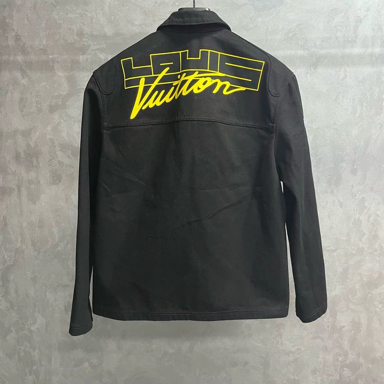 Louis Vuitton Louis Vuitton Black Letter Logo Graffiti Print Single Brea Size US S / EU 44-46 / 1 - 5 Thumbnail