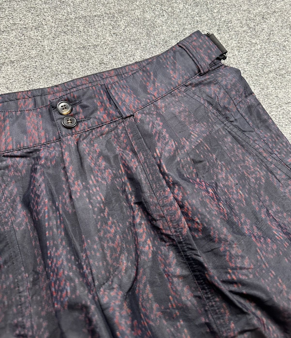 Dries Van Noten Dries Van Noten - Silk Printed Waist Shorts - Side Adjuster Size US 31 - 4 Thumbnail