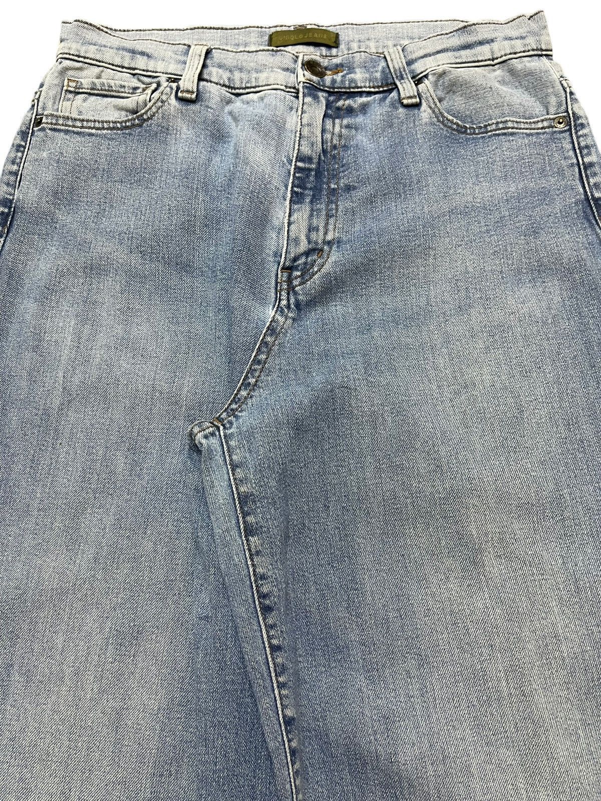 Uniqlo Vintage Japanese Uniqlo Blue Faded Wash Style Baggy Jeans Size US 28 / EU 44 - 4 Thumbnail