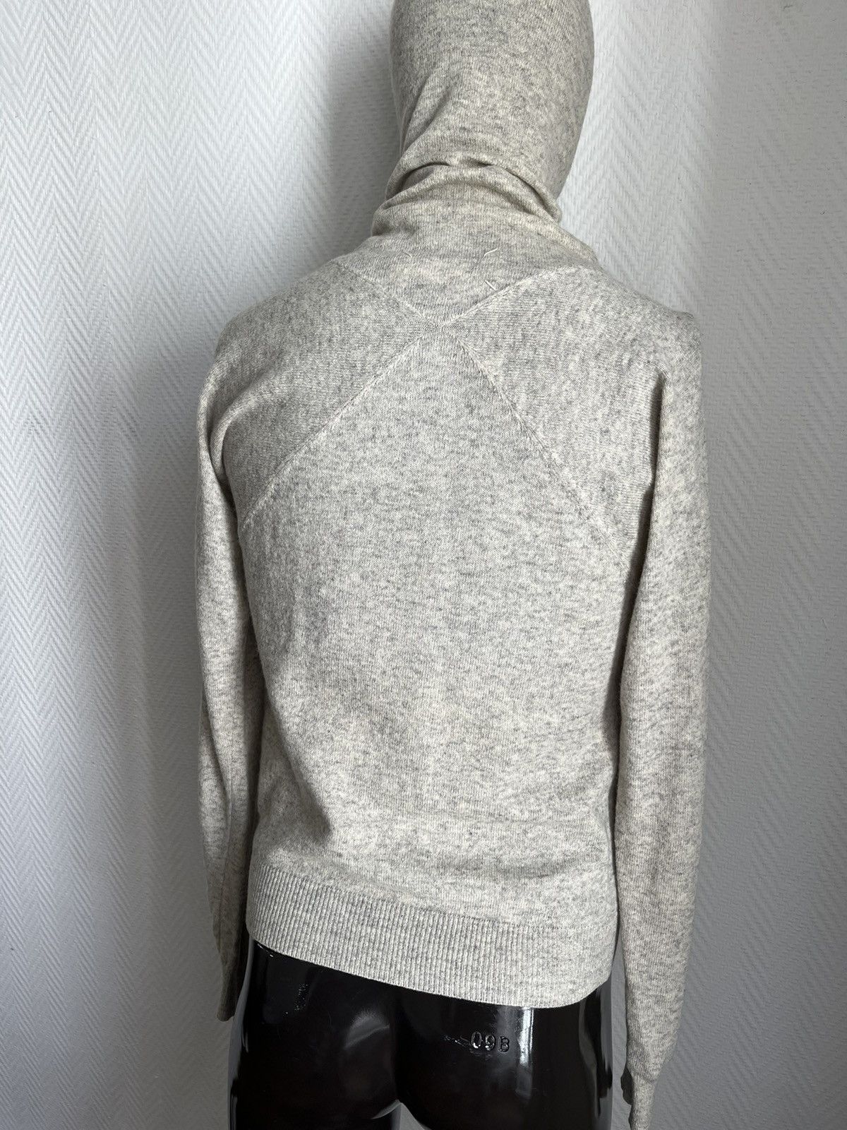 Maison Margiela AW2001 Oversized Neck Miss Deanna Knit Size S / US 4 / IT 40 - 5 Thumbnail